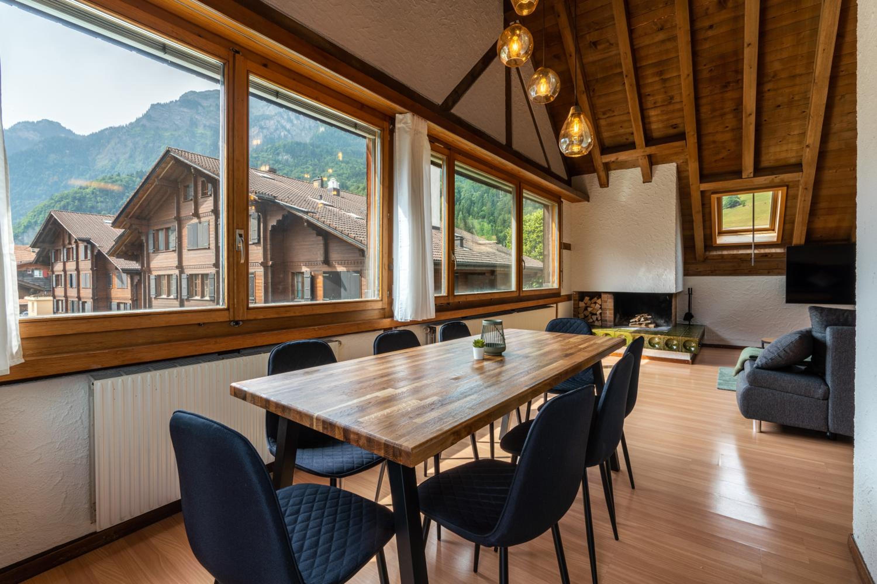 Jungfrau-View Apartment, terrace & free parking