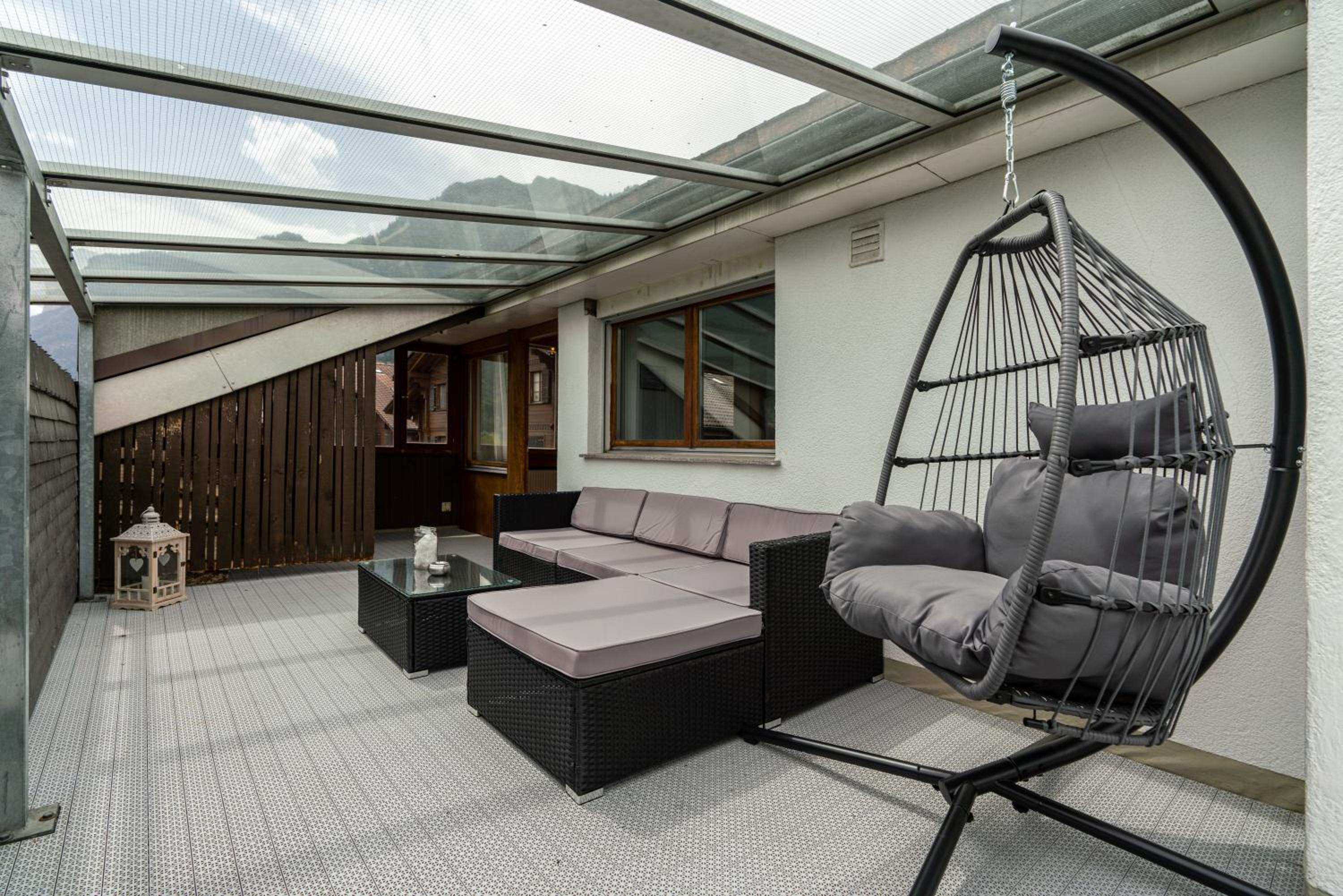 Jungfrau-View Apartment, terrace & free parking