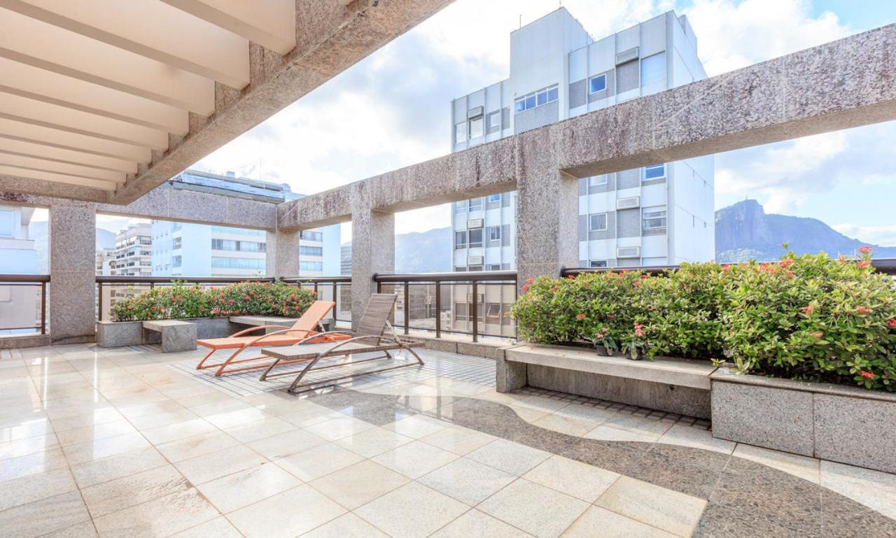 Tabas Lindo apê 2 quartos e limp diária IP0033