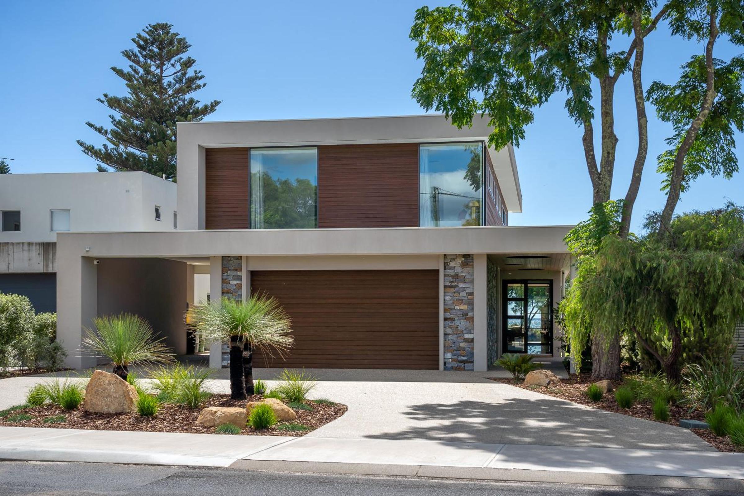 Flametree I Private Properties