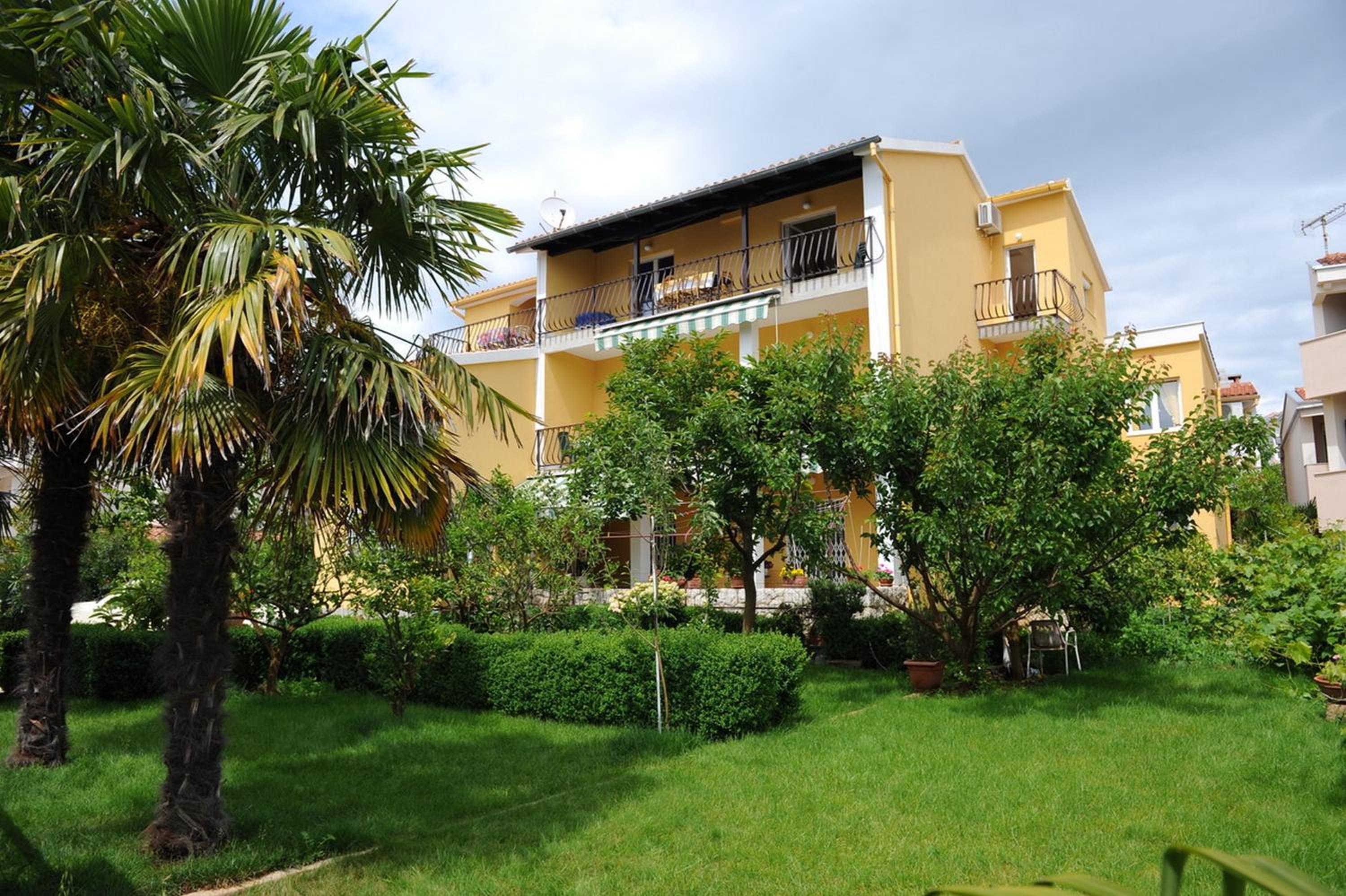 Guest house Minak view 2