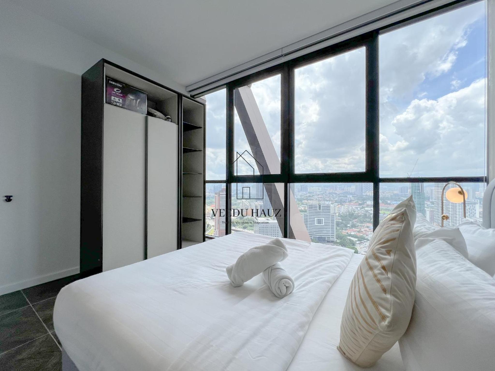 Scarletz Suites at KLCC by Veedu Hauz photo 4