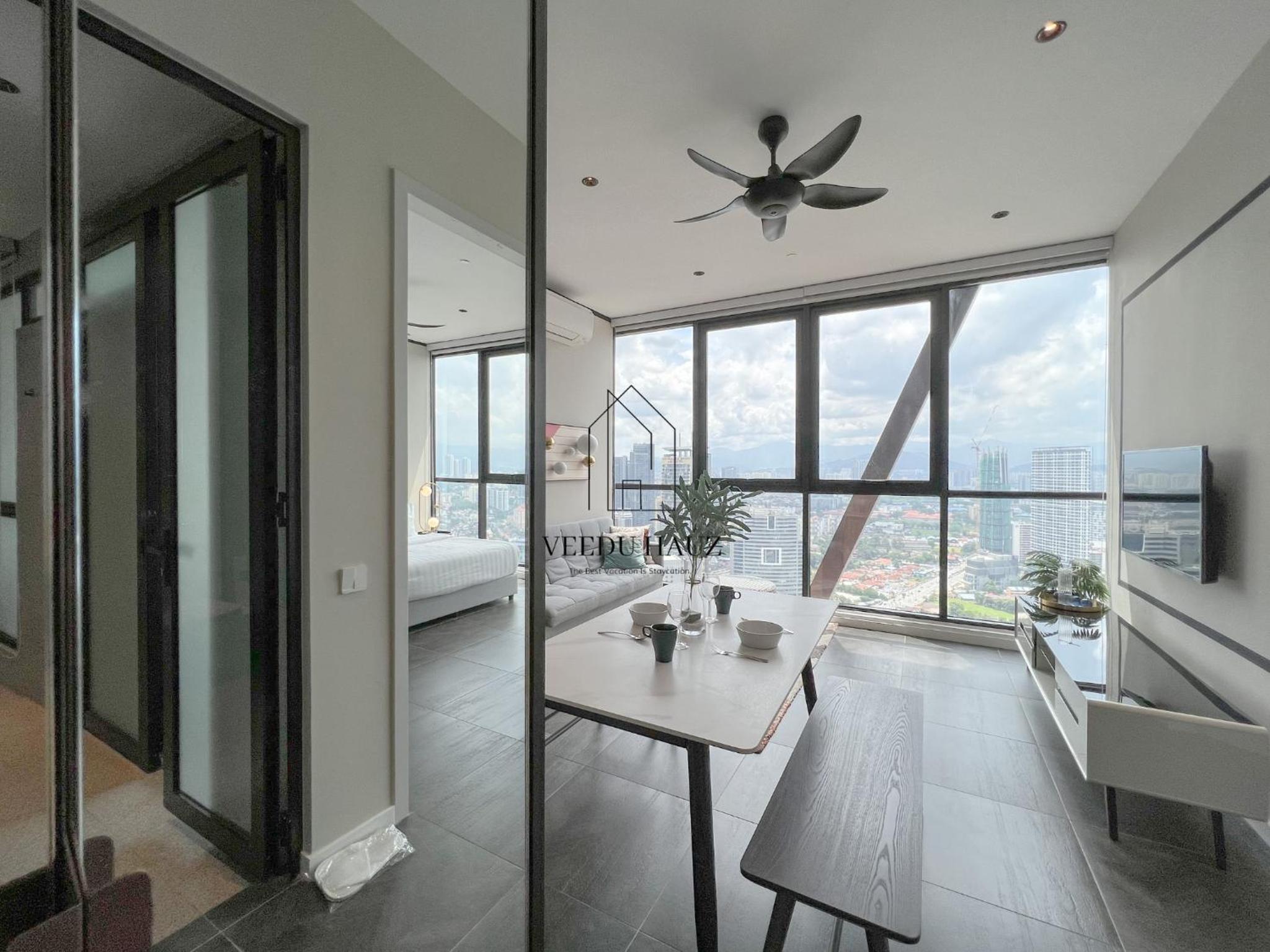 Scarletz Suites at KLCC by Veedu Hauz photo 7