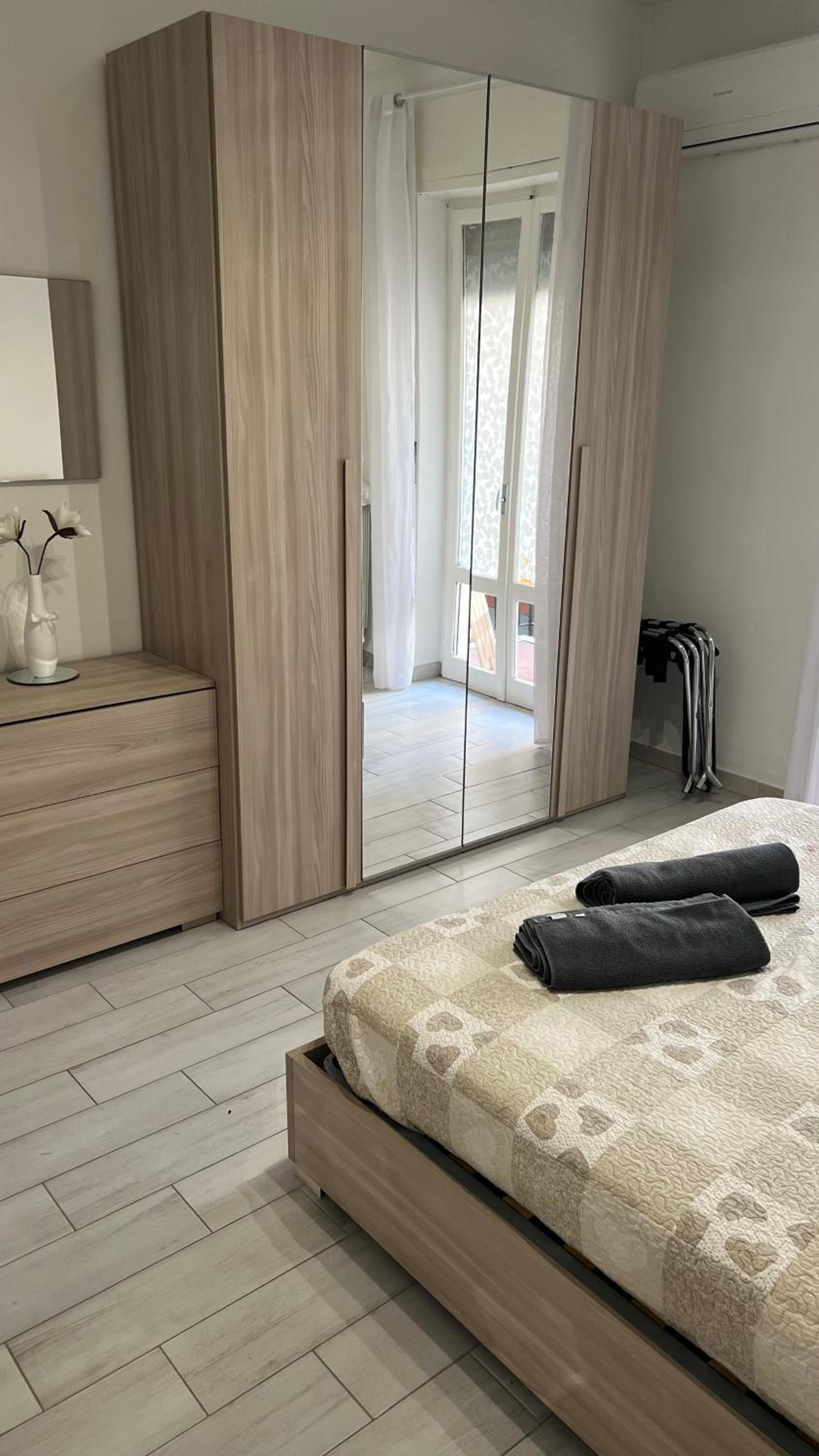 Modern two bedroom apartment in Stadio view 5