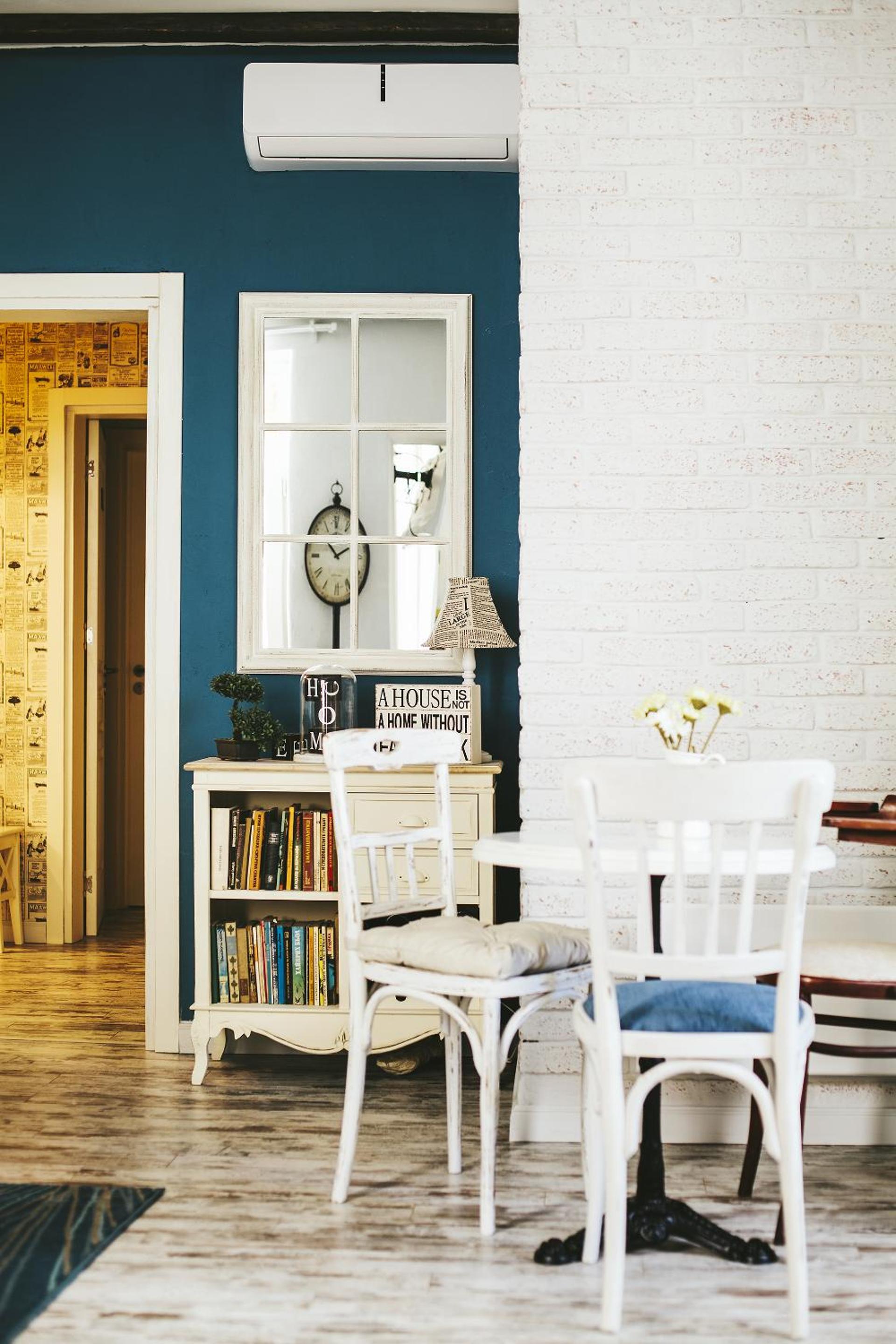 5 Vintage Guest House