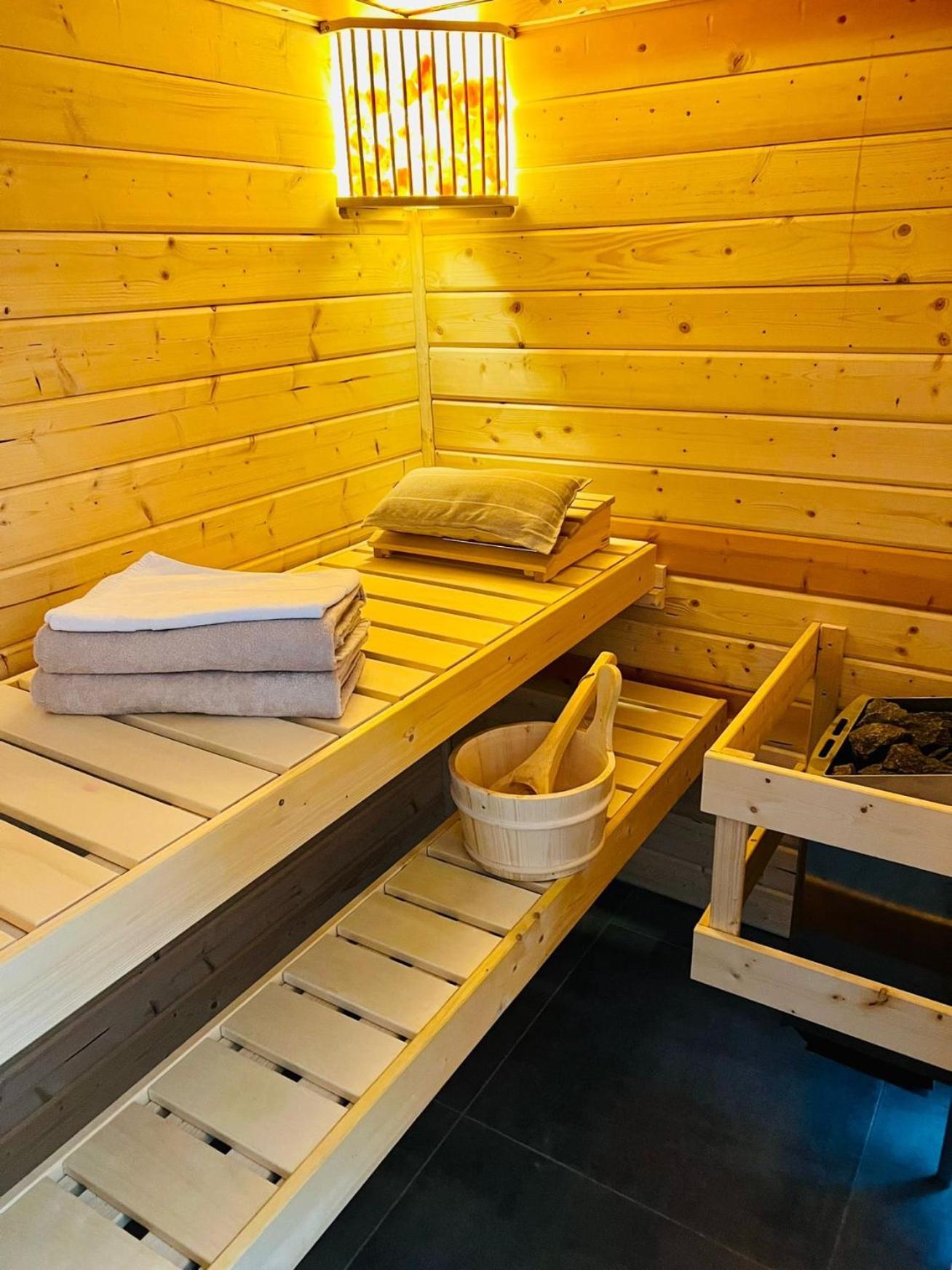FeWo gemütliche Residenz mit Holzofen-Sauna von Harztraveler