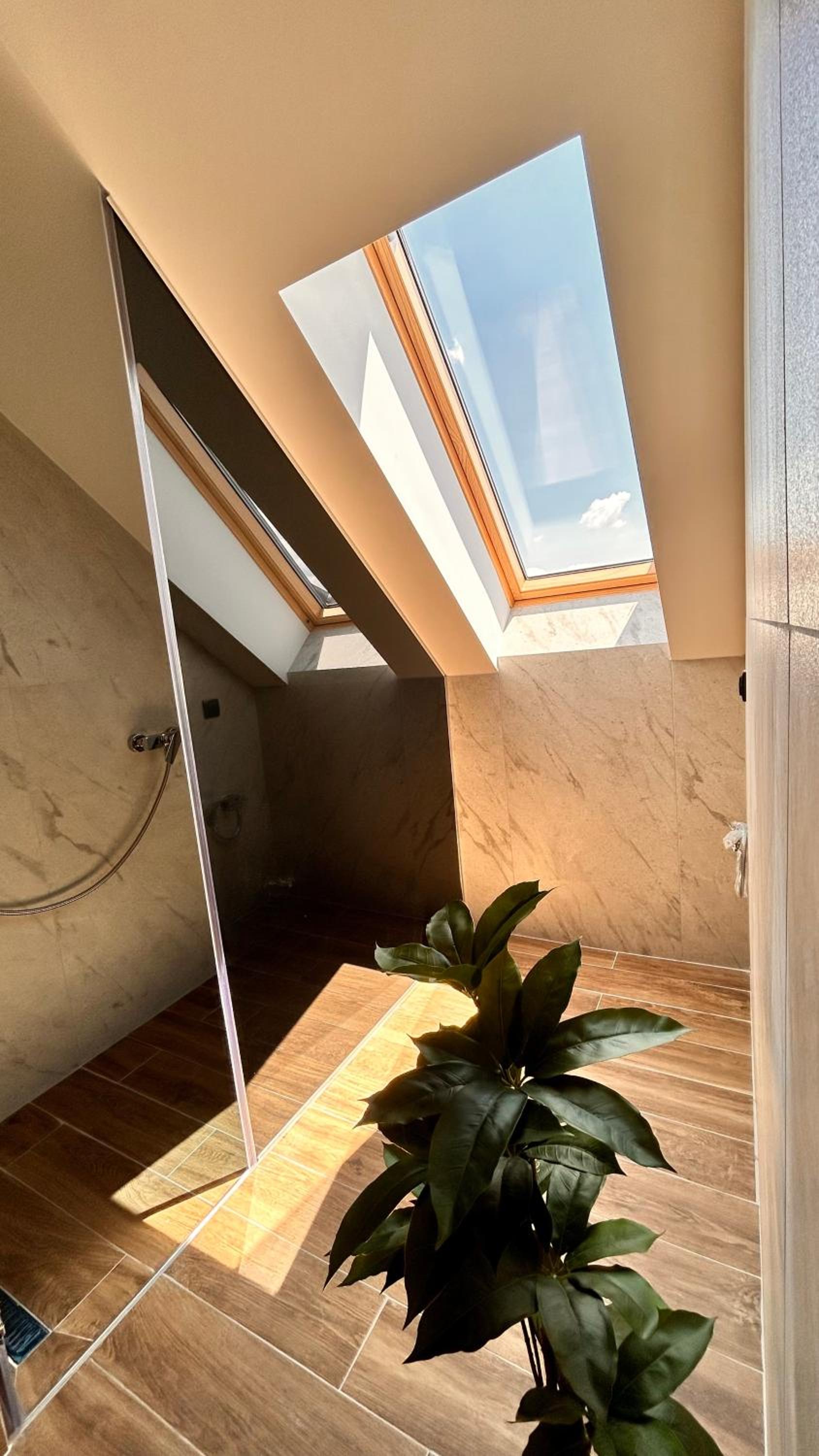 Luna penthouse