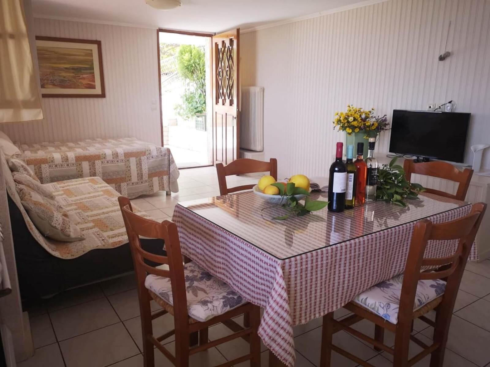 Apartments Jasu