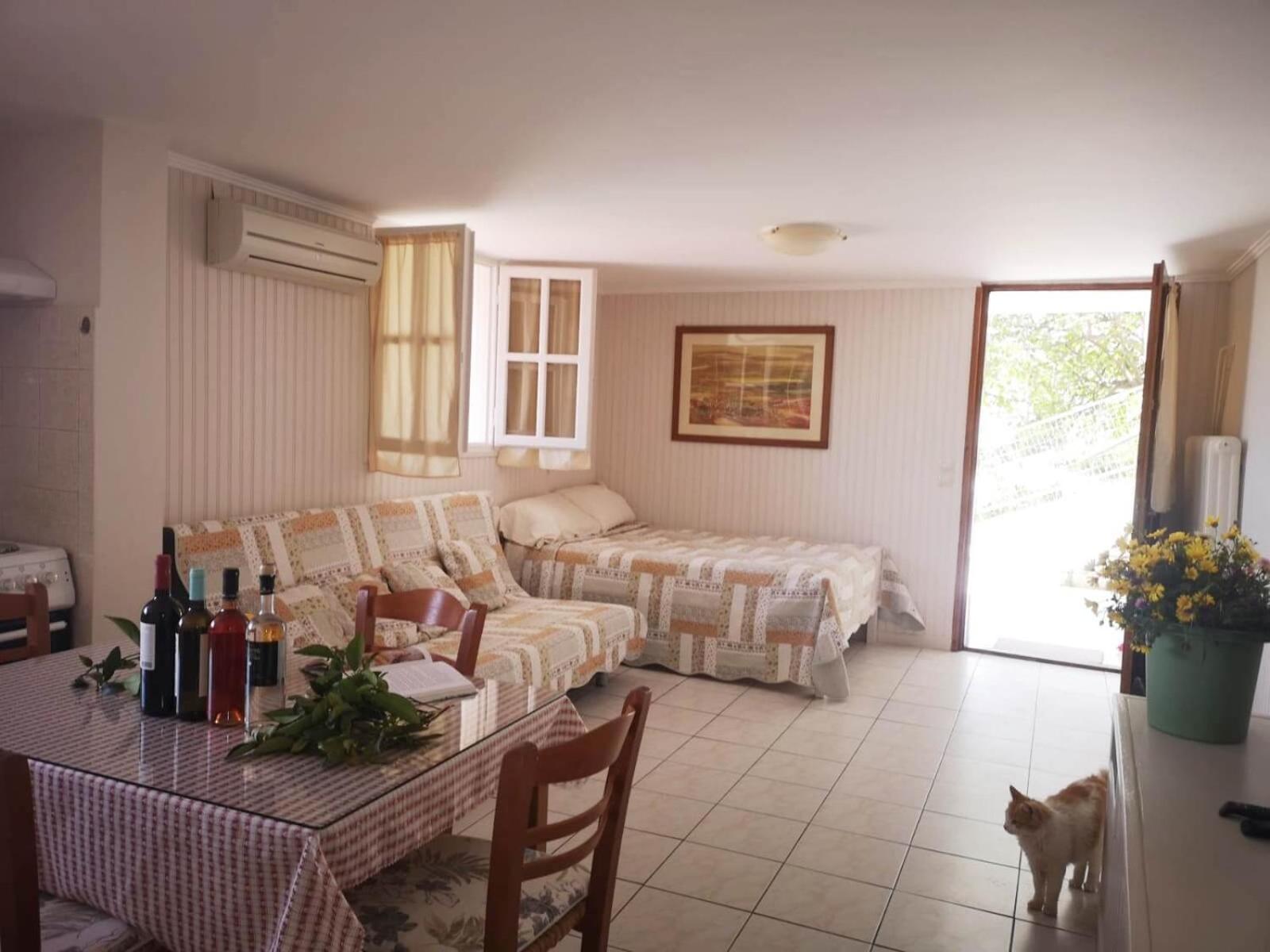 Apartments Jasu