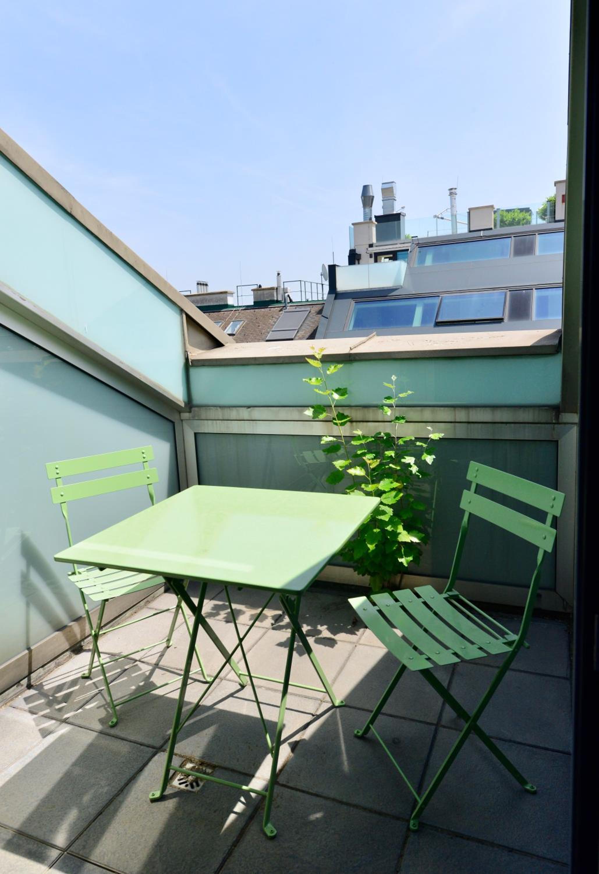 High End Attic Flat in the City Centre