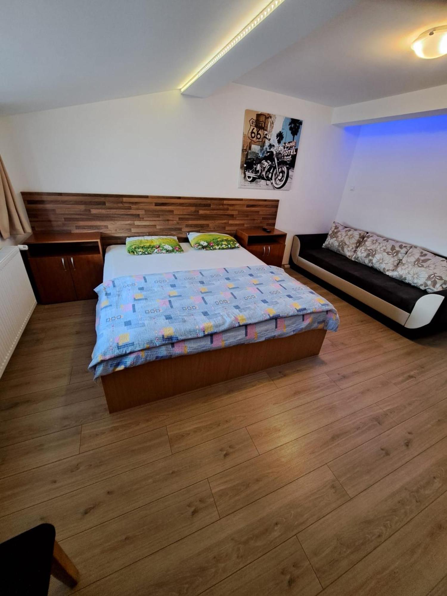 Apartment Cozia