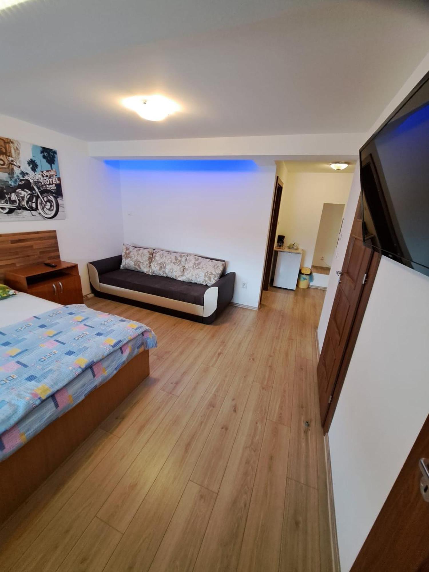 Apartment Cozia