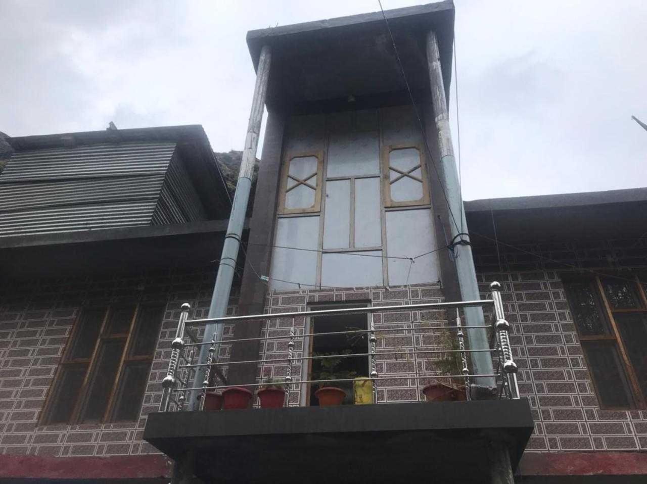 Hotel O POP Ain Ul Noor Homestay