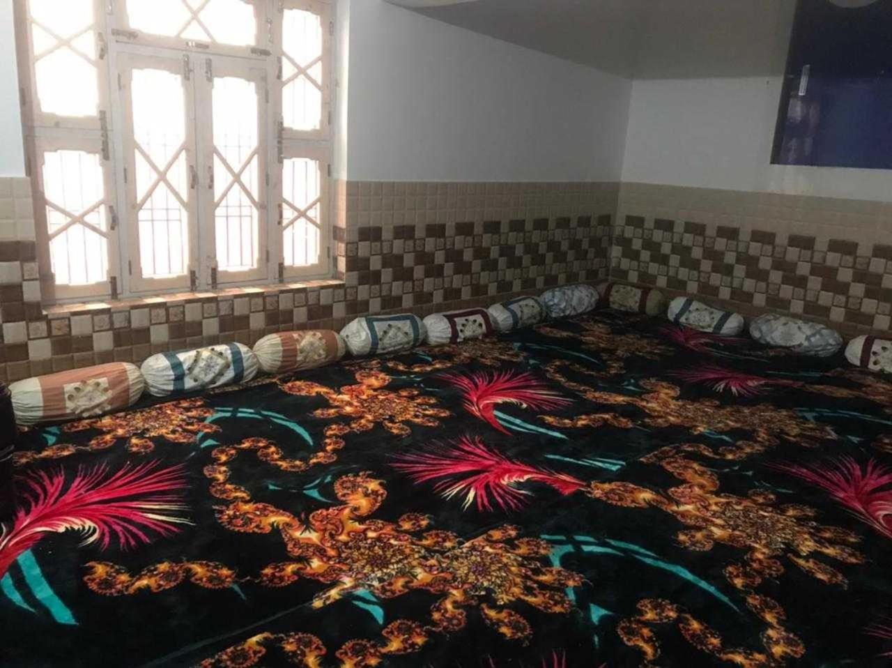 Hotel O POP Ain Ul Noor Homestay