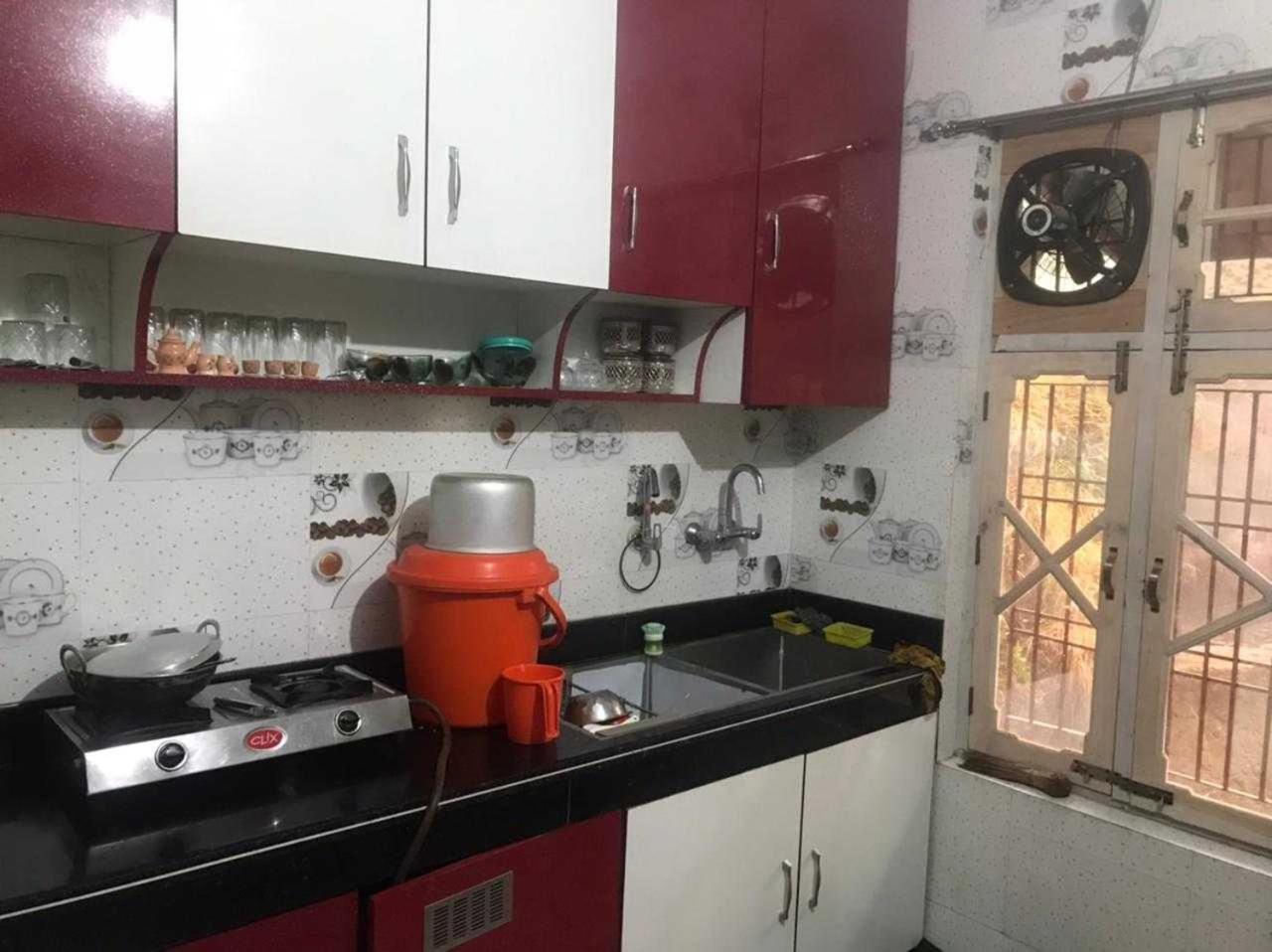 Hotel O POP Ain Ul Noor Homestay