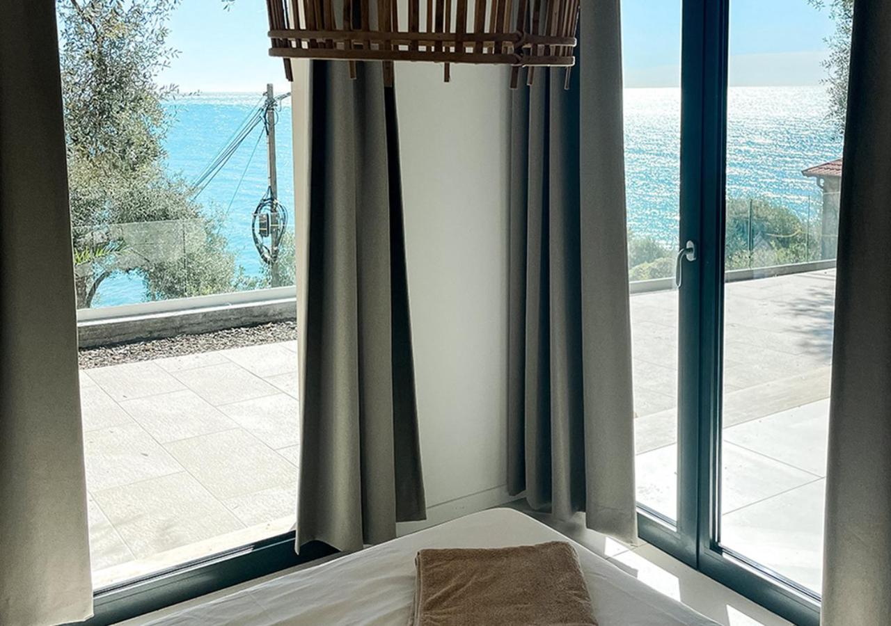 Ibiza style bungalows with sea views in Balzi Rossi