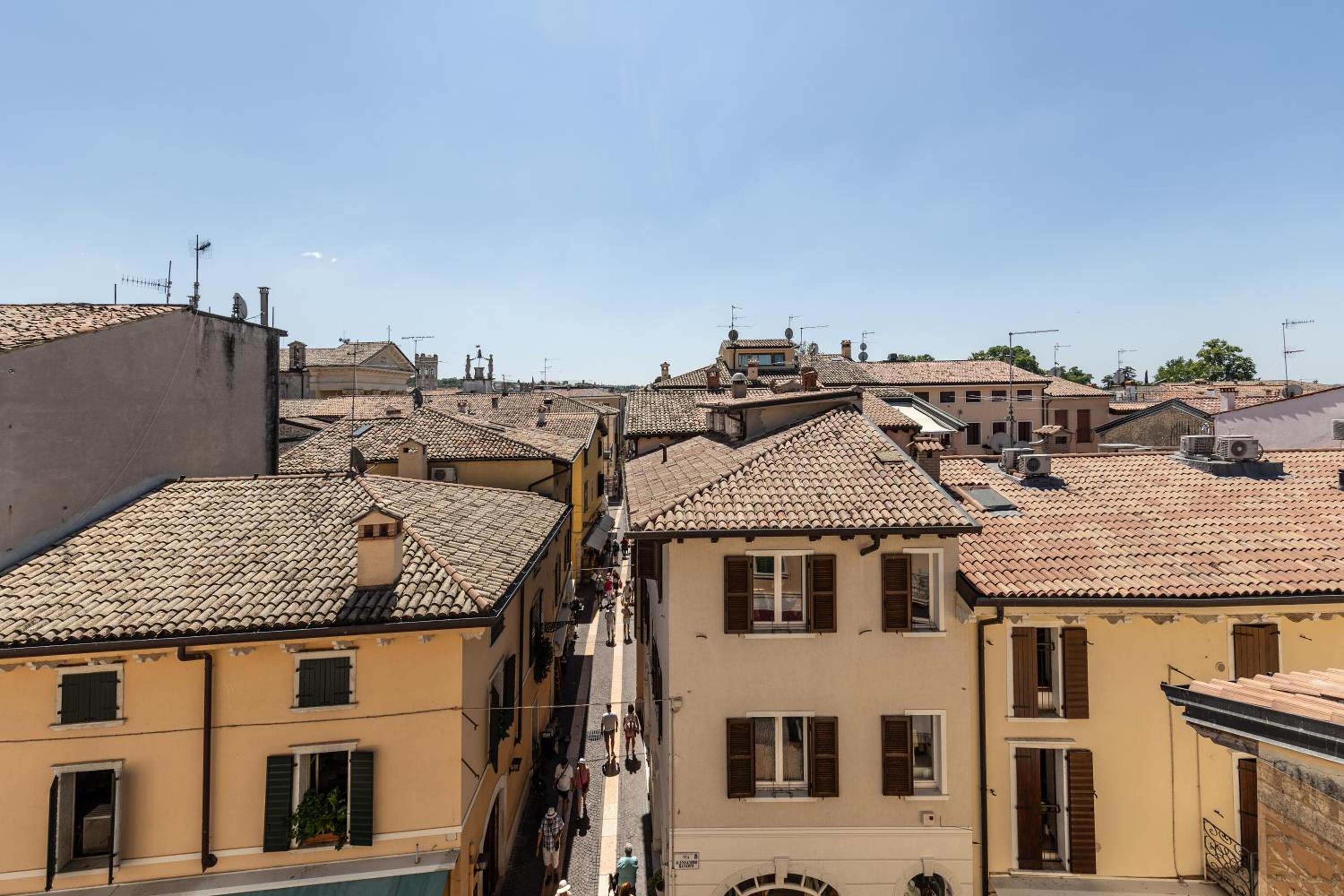 Palazzo Betteloni