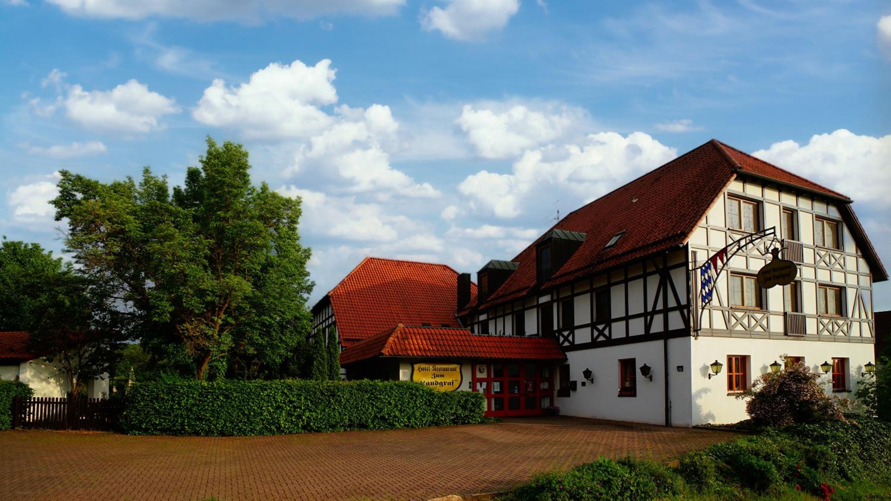 Hotel-Restaurant Zum Landgraf - Henry Merz