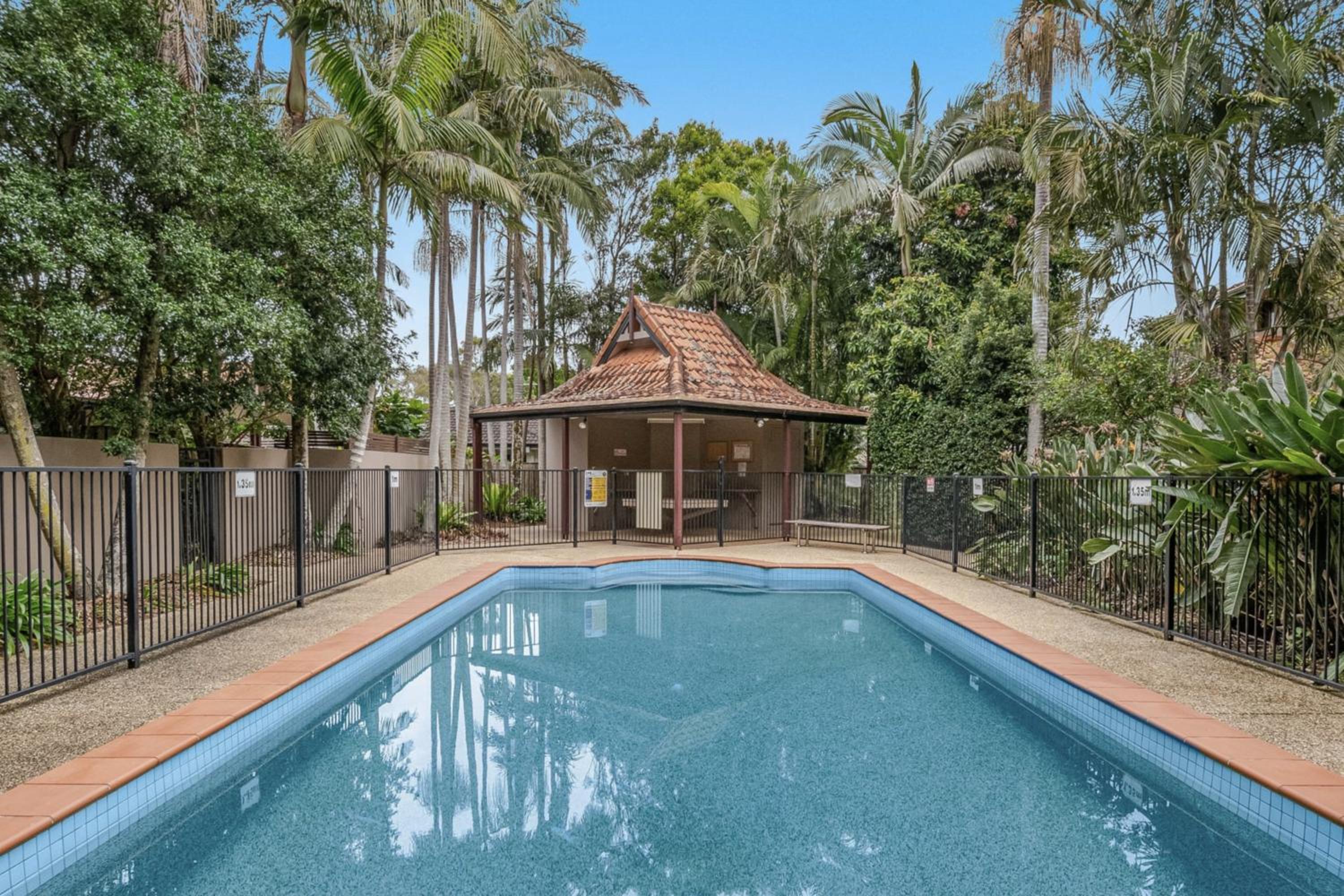 Combi's Cove Beachside Oasis