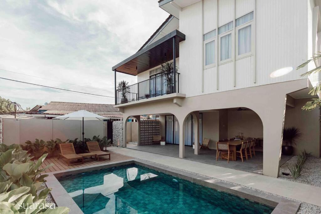 SUARASA Villa 1 - Private Pool photo 1