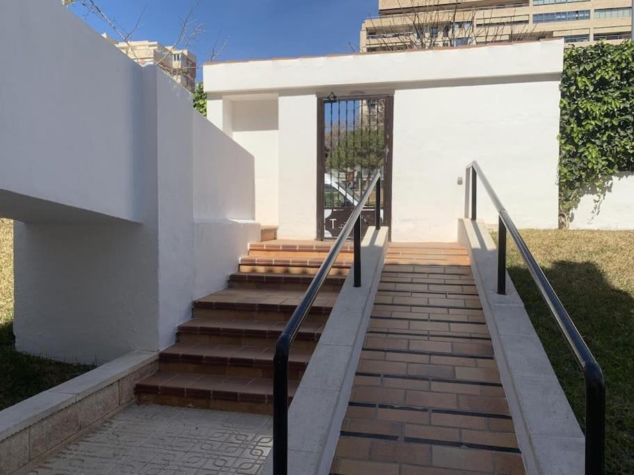 Casa en Cabo Huertas con piscina privada y zona residencial By Turihome