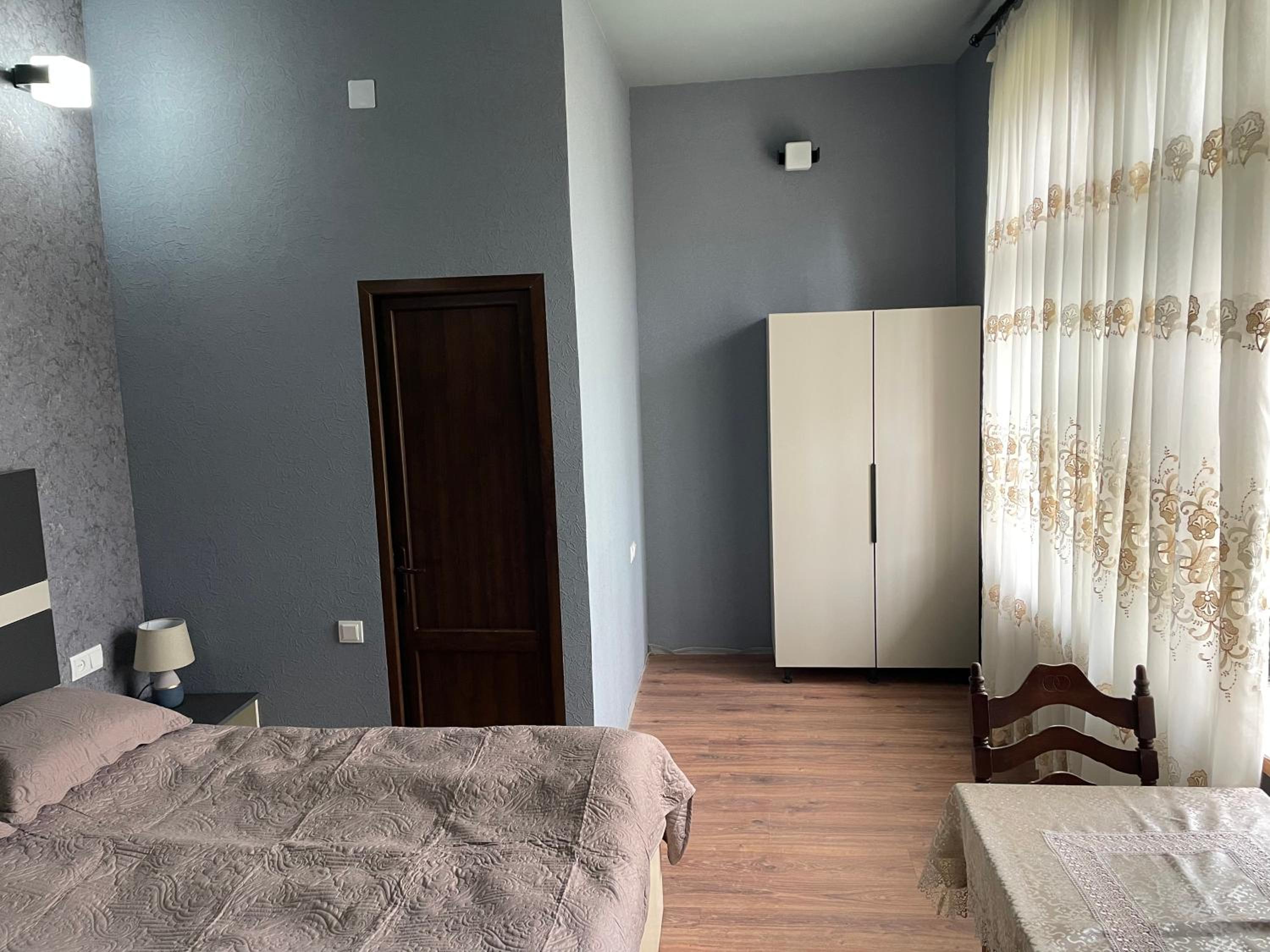 ElMar Guesthouse