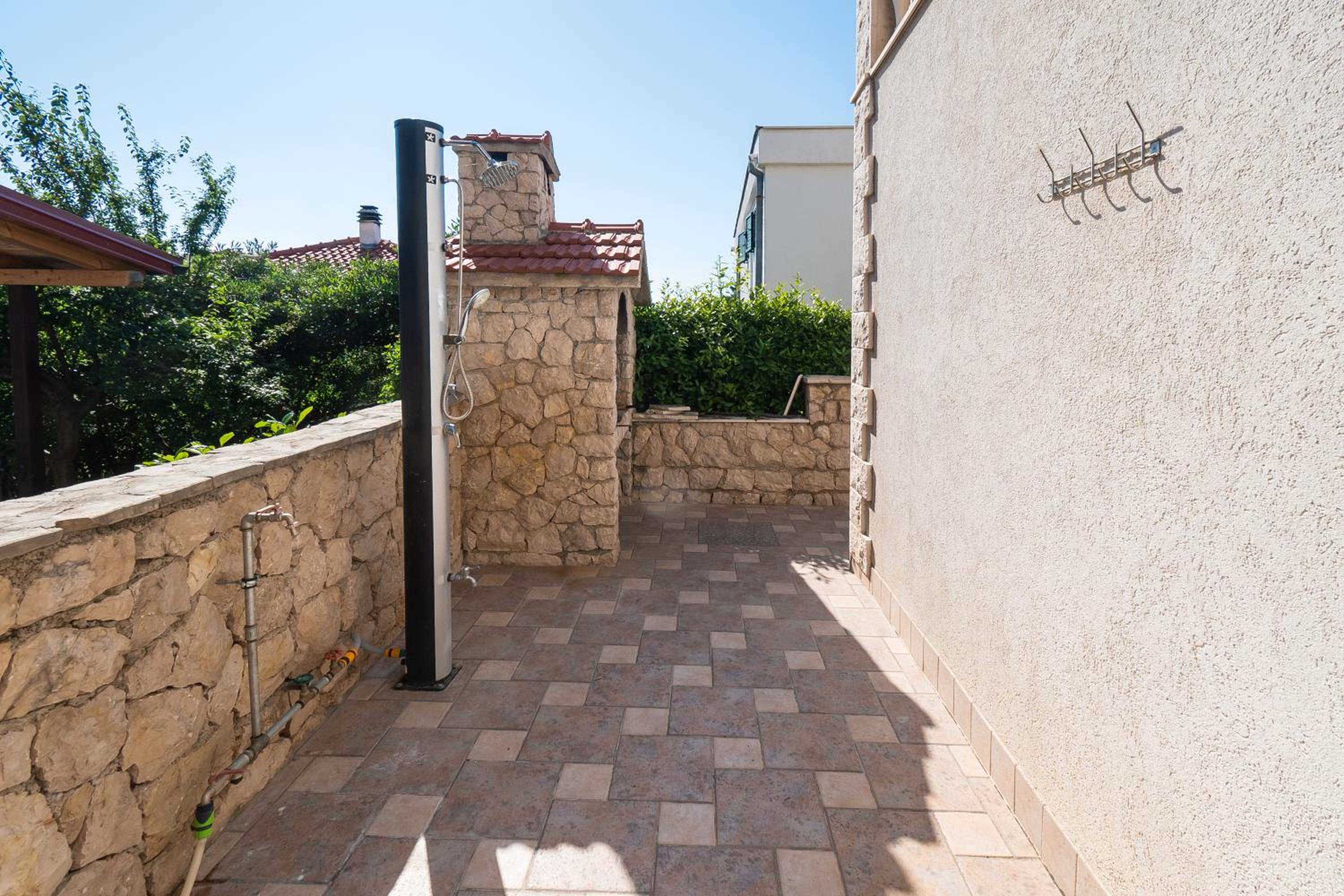 Rimagis Apartments