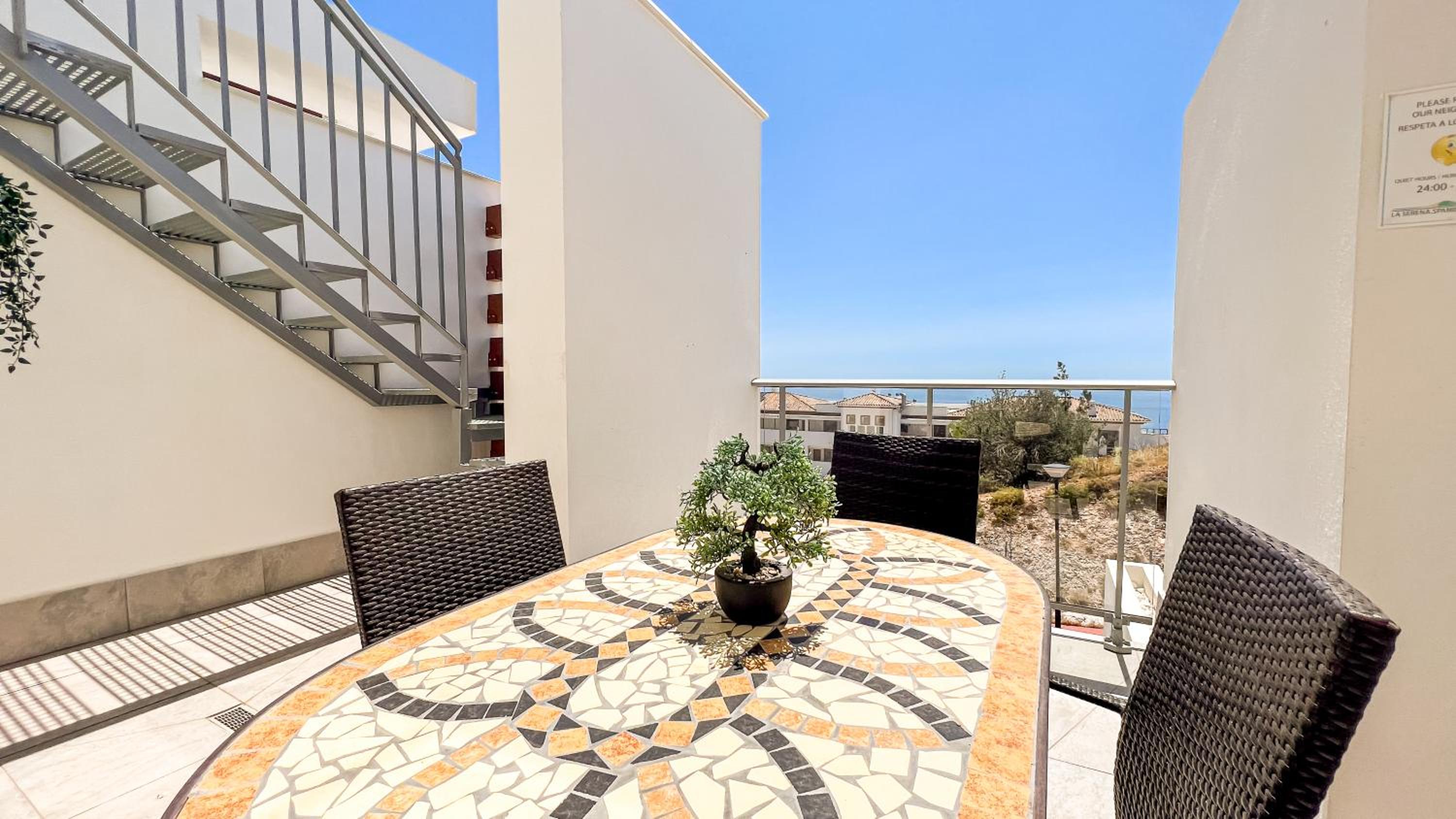 La Serena Mar, Benalmadena Pueblo, Luxury Apartment with Jacuzzi