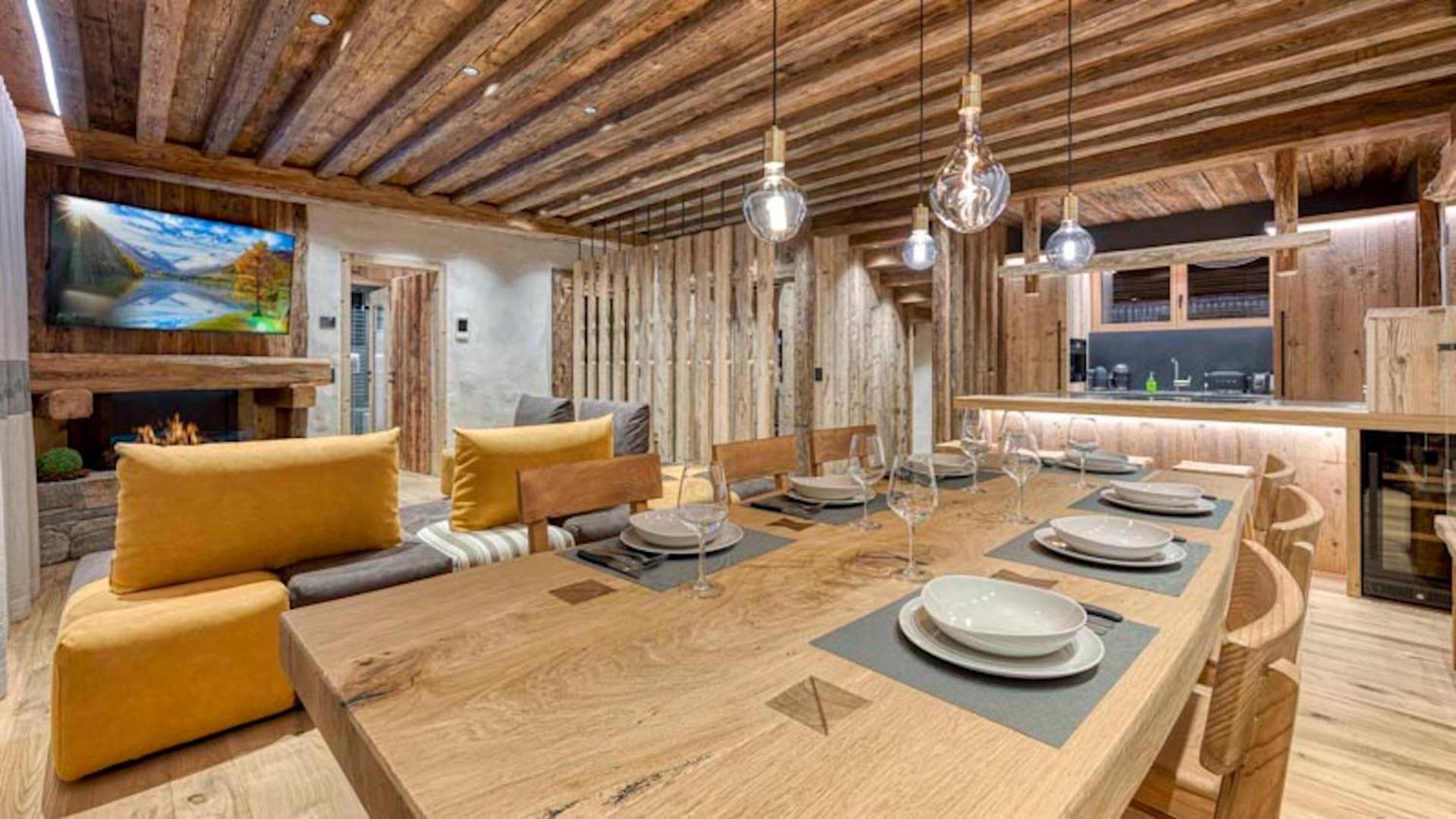 dining