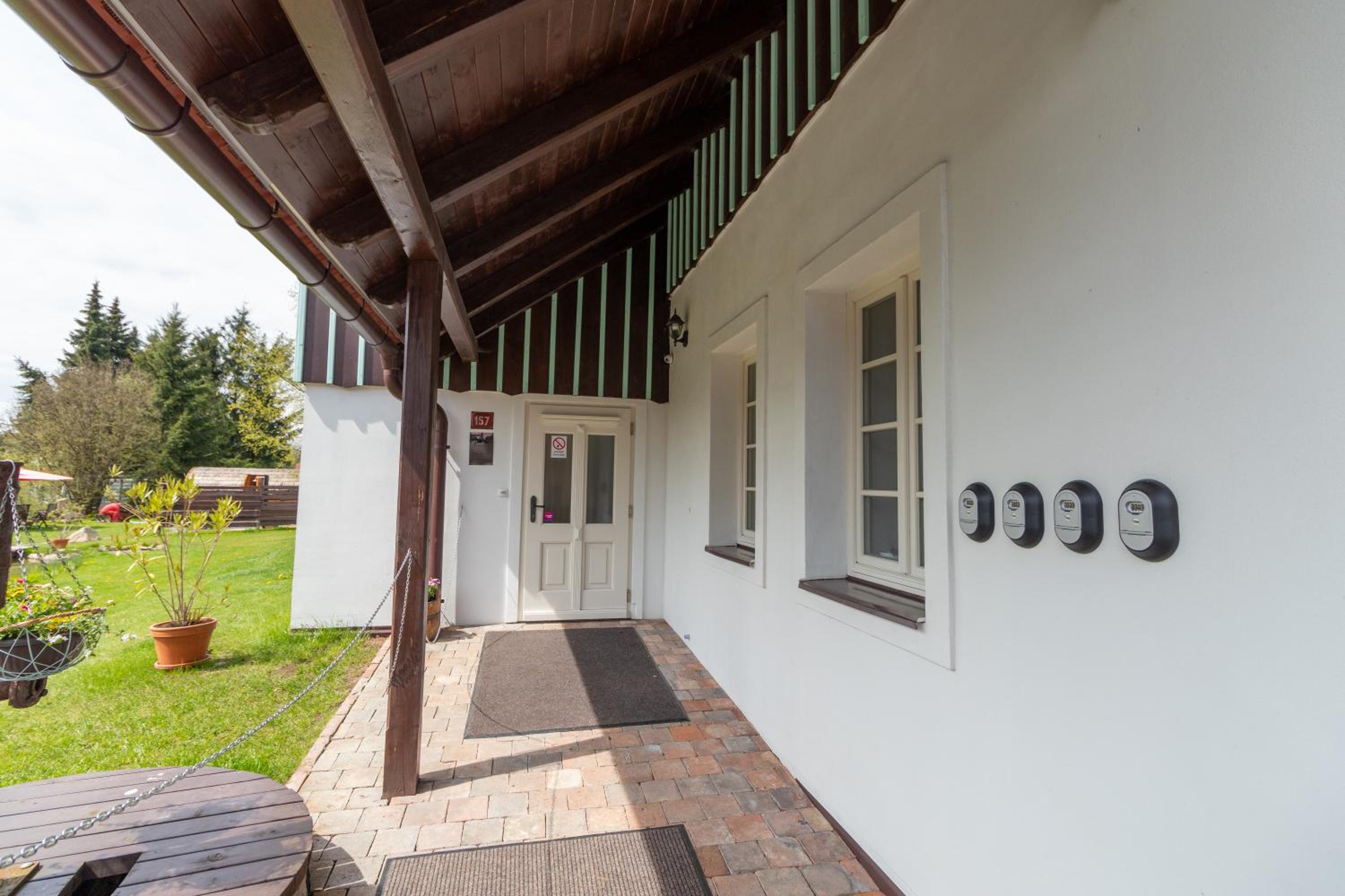 COUNTRY HOUSE Tisá view 4