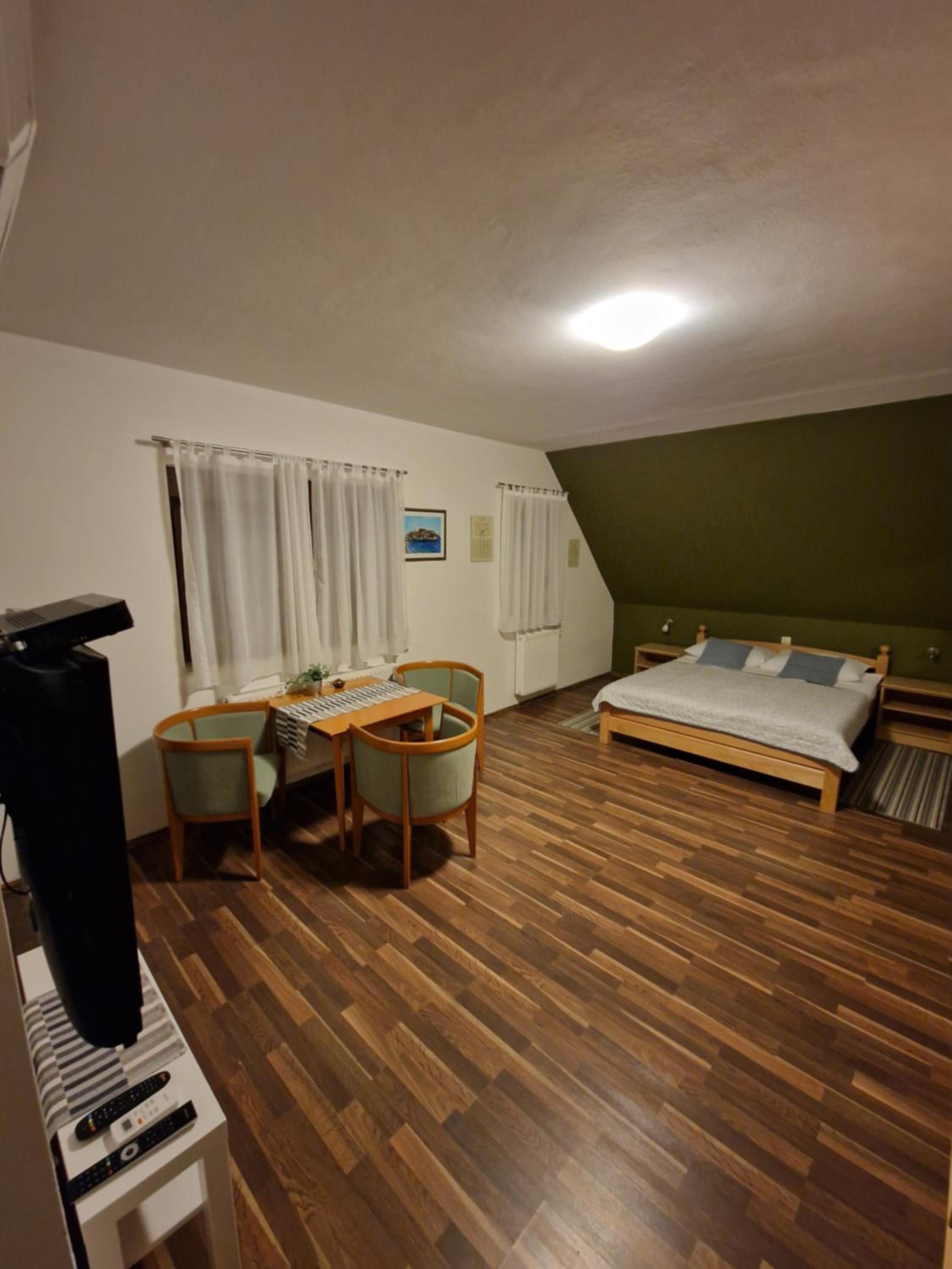 Guest house Wolf II