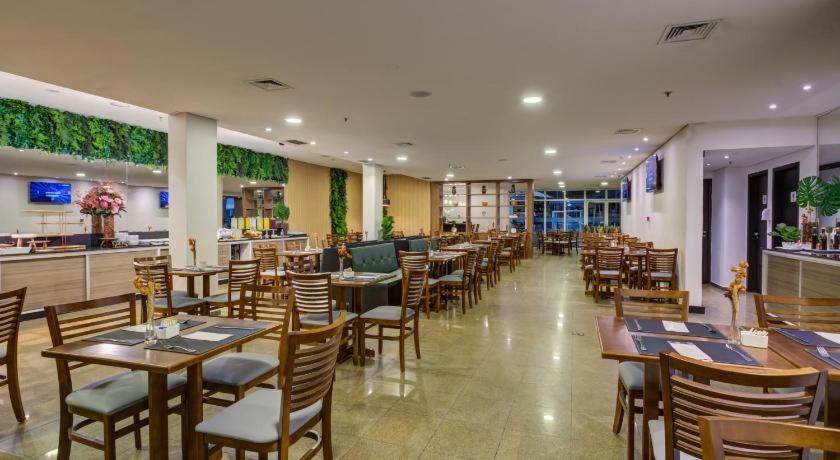 Flat no Jardins próximo ao metrô com recepção 24h
