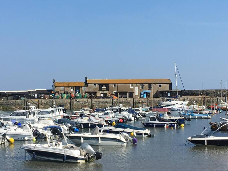 2 Dorset Mews