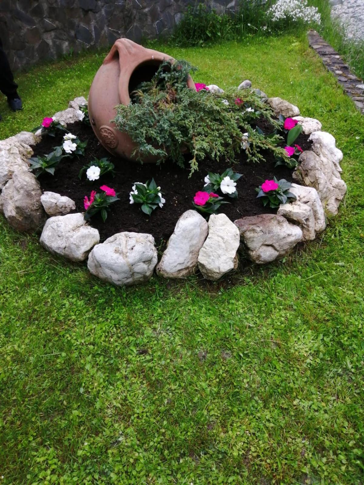 Photo 42