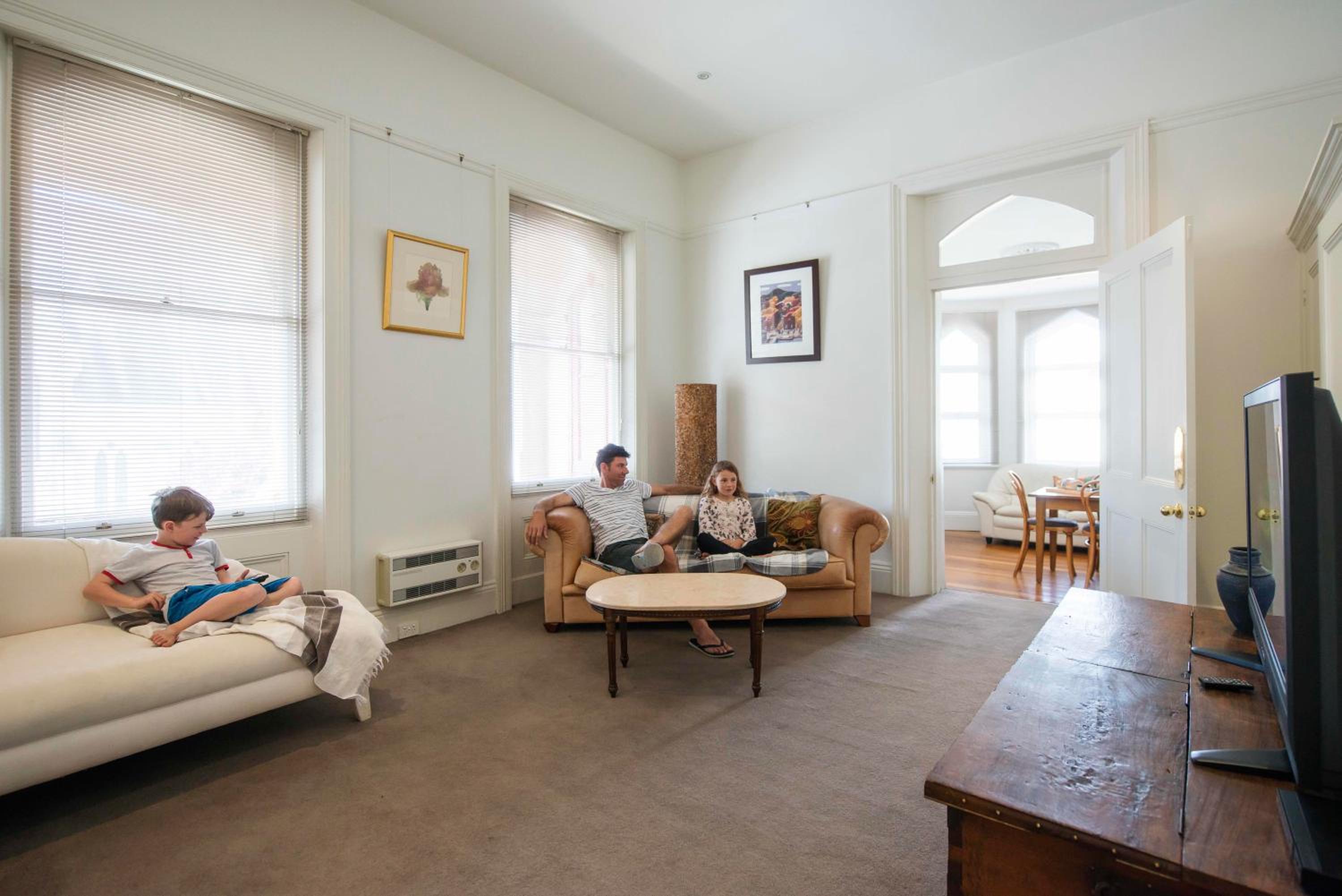 Roxburgh House Apartments
