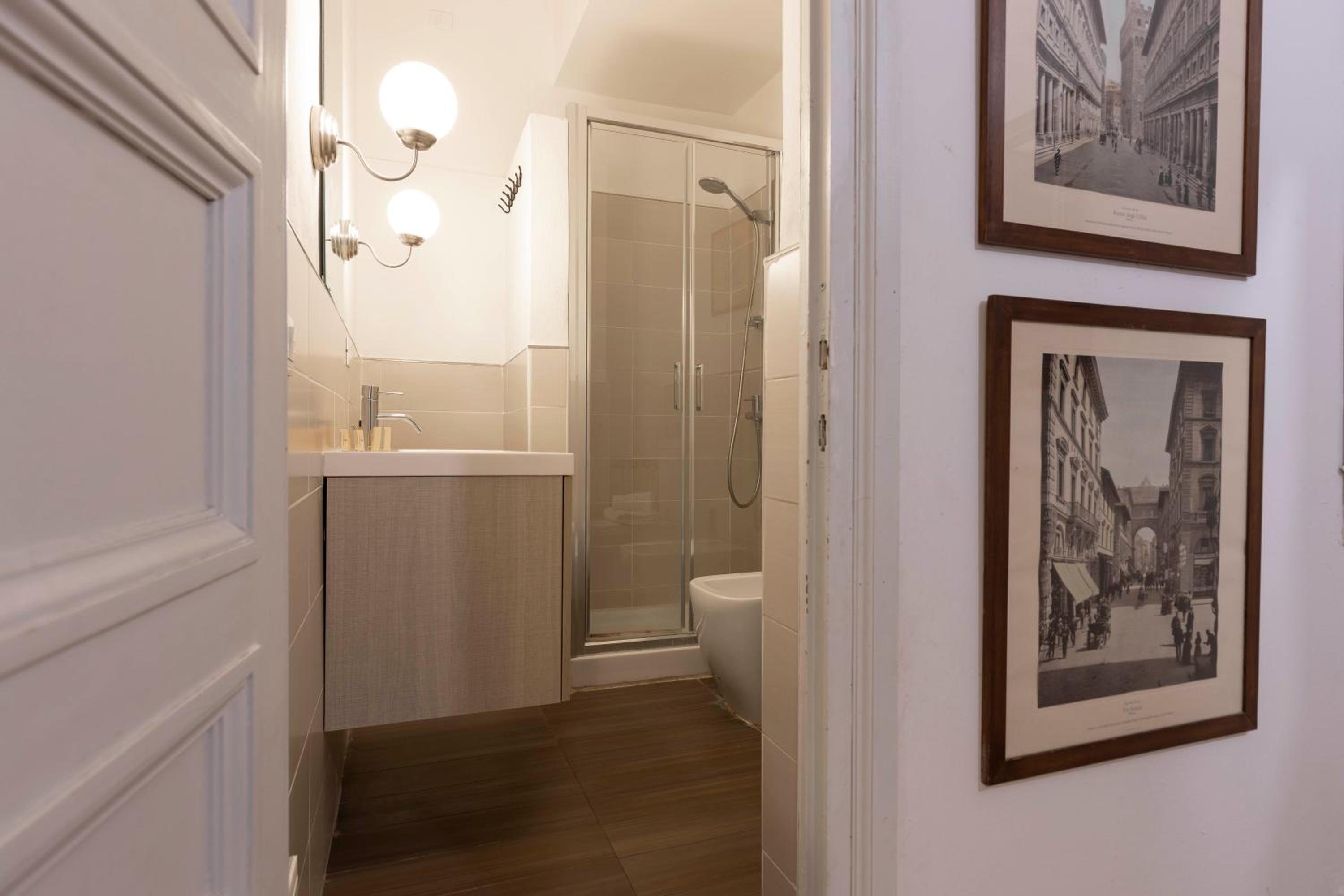 Ponte Vecchio Prestige Apartment