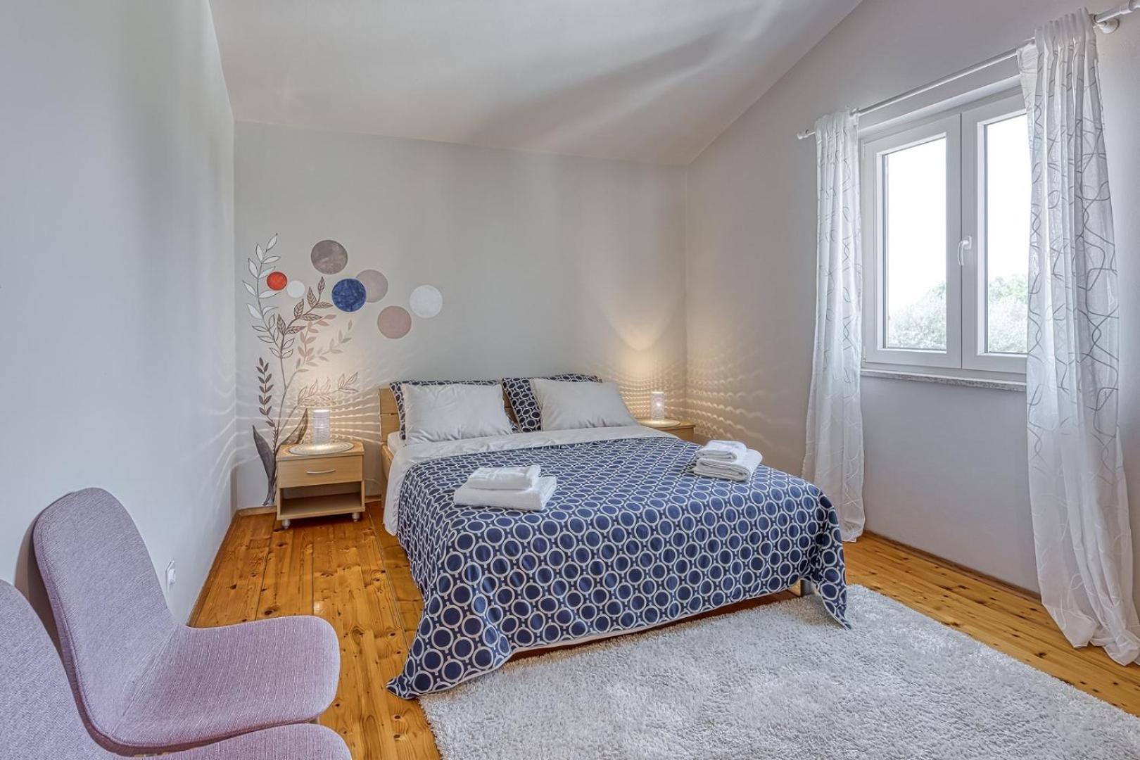 Apartment Ana with Balcony view 4