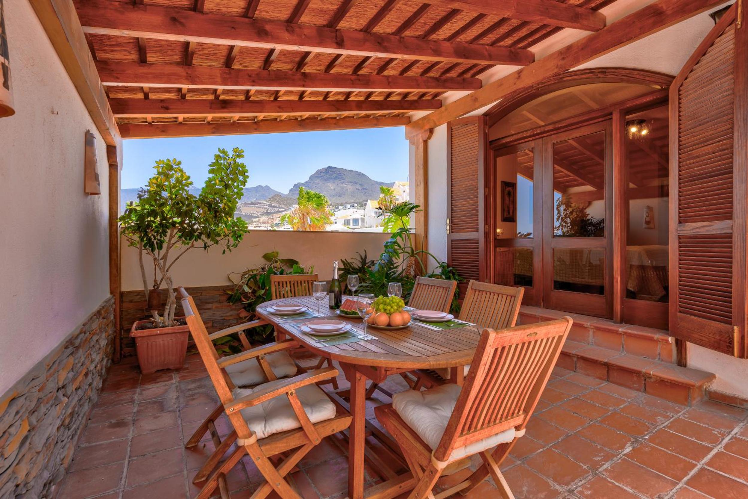Buenavista Panoramic Villa in Costa Adeje