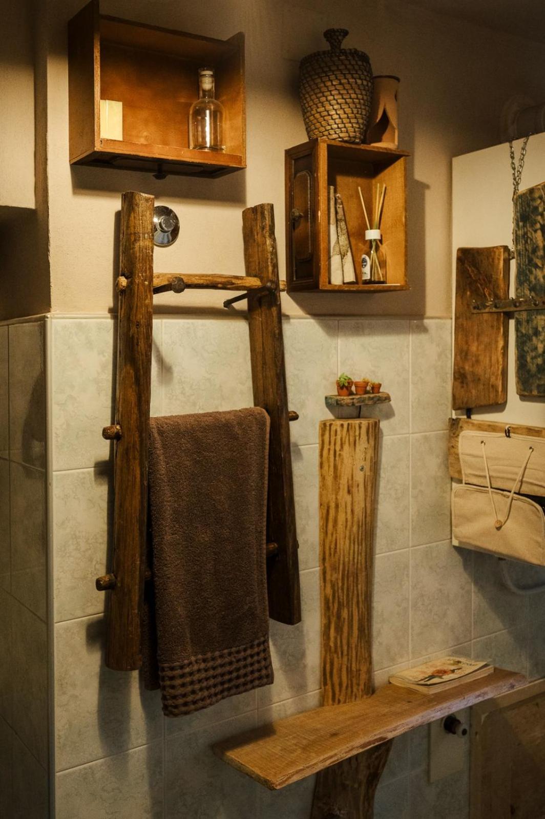 Casa delle foglie sussurranti