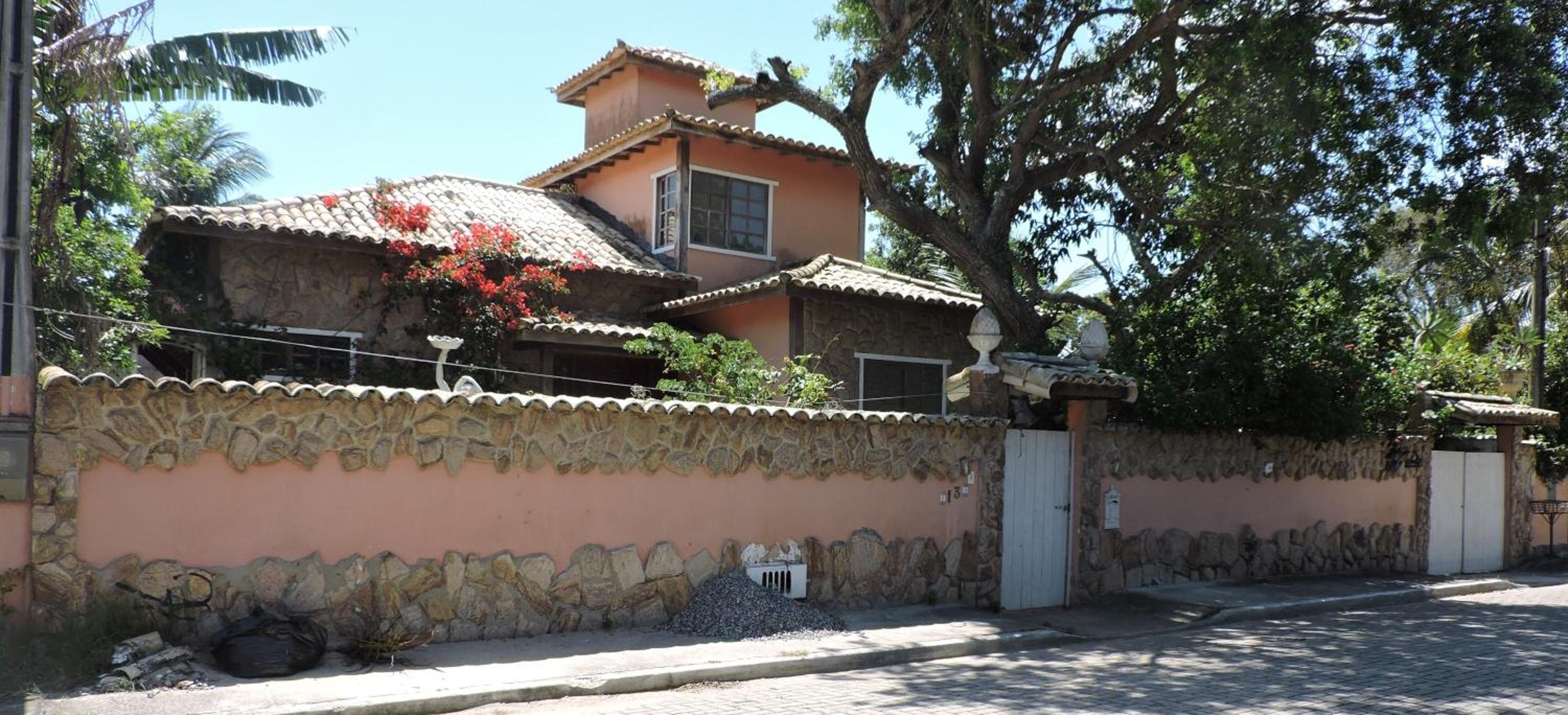 Casa em Geribá com piscina e 6 quartos, sendo 5 suítes