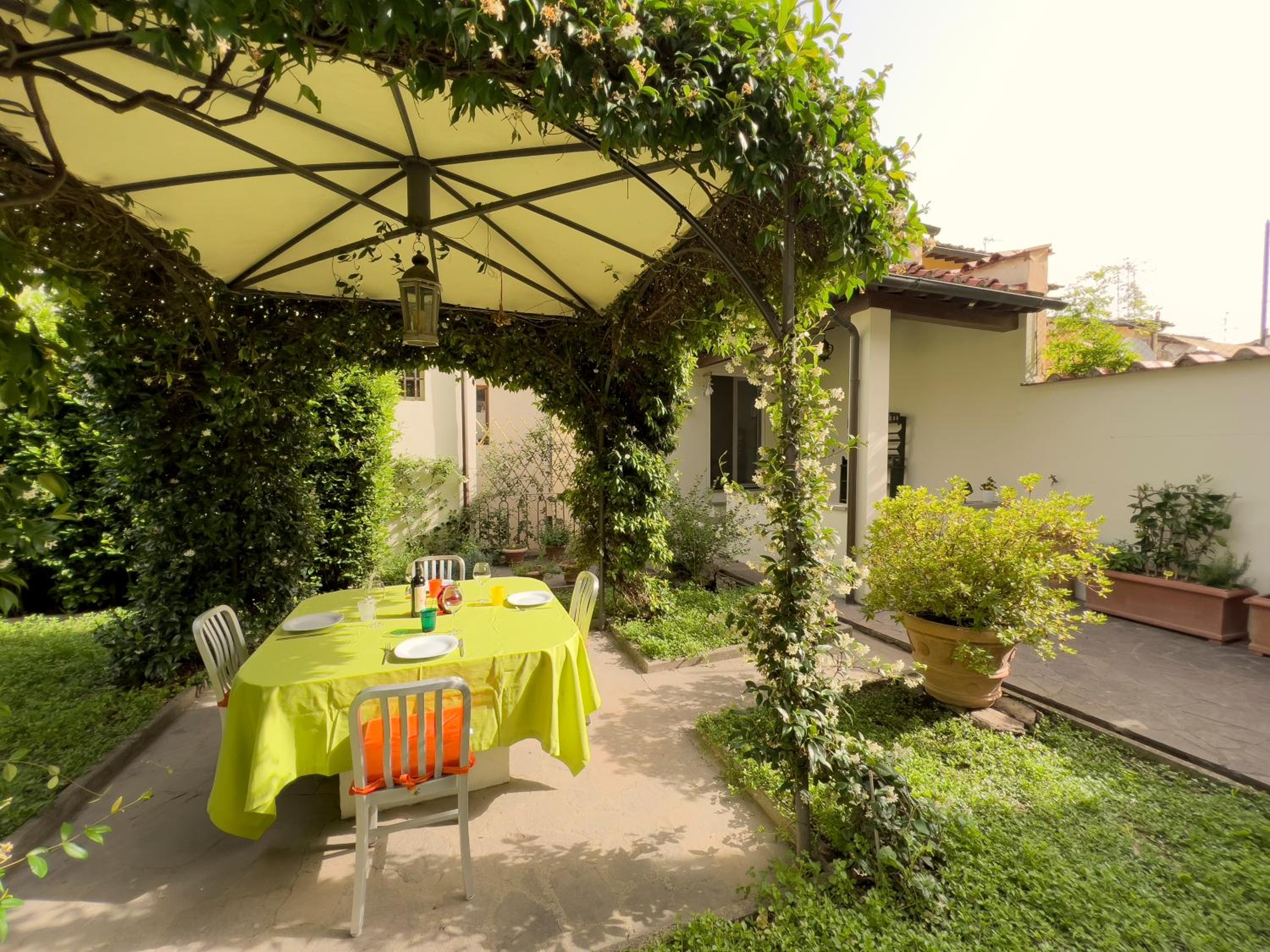 Florence Walled Garden - The Tom's Private Oasis photo 4