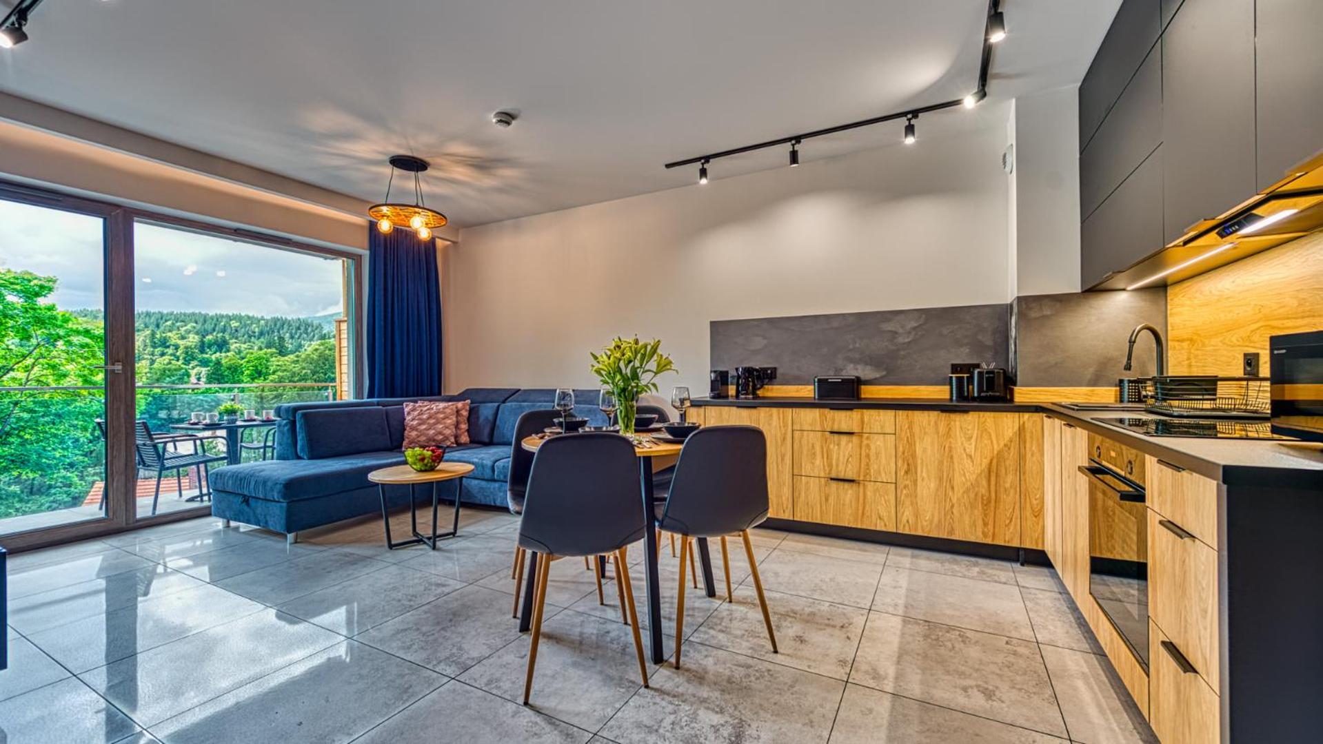 Apartamenty z basenem i saunami STONE HILL RESORT VIP Centrum by Royal Aparts