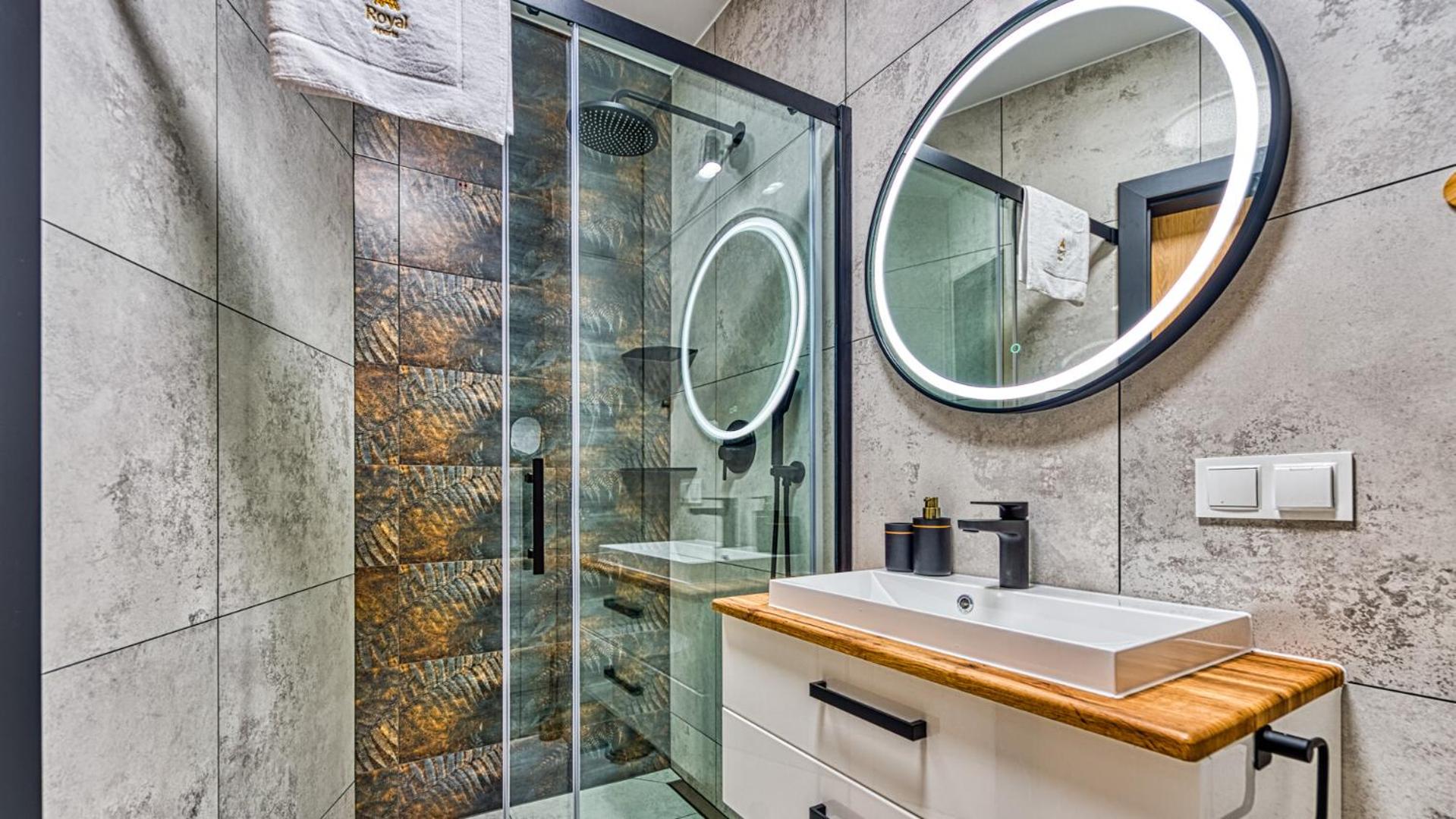 Apartamenty z basenem i saunami STONE HILL RESORT VIP Centrum by Royal Aparts