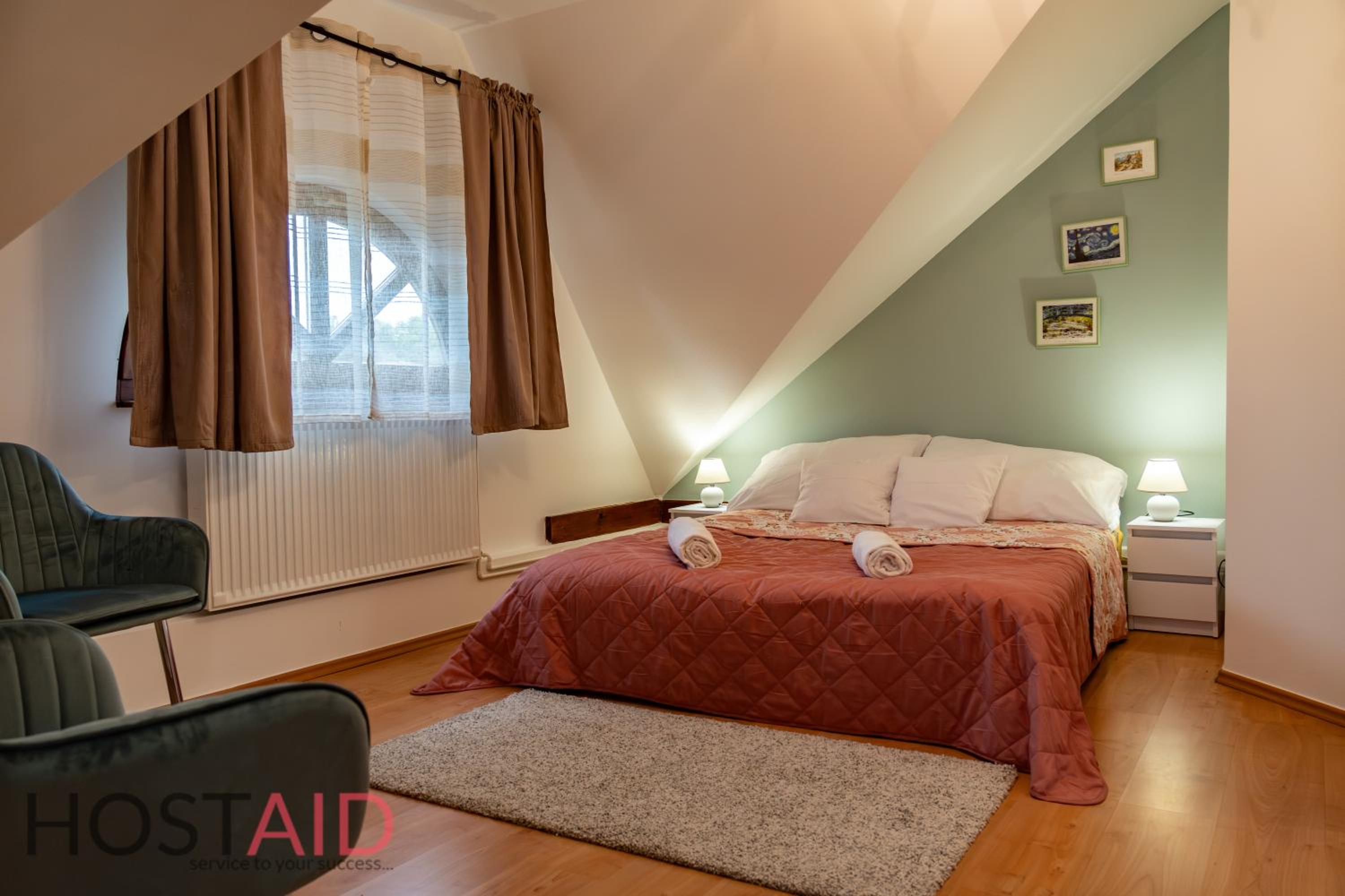VILLA57 - Balatonalmádi - hostAID view 3