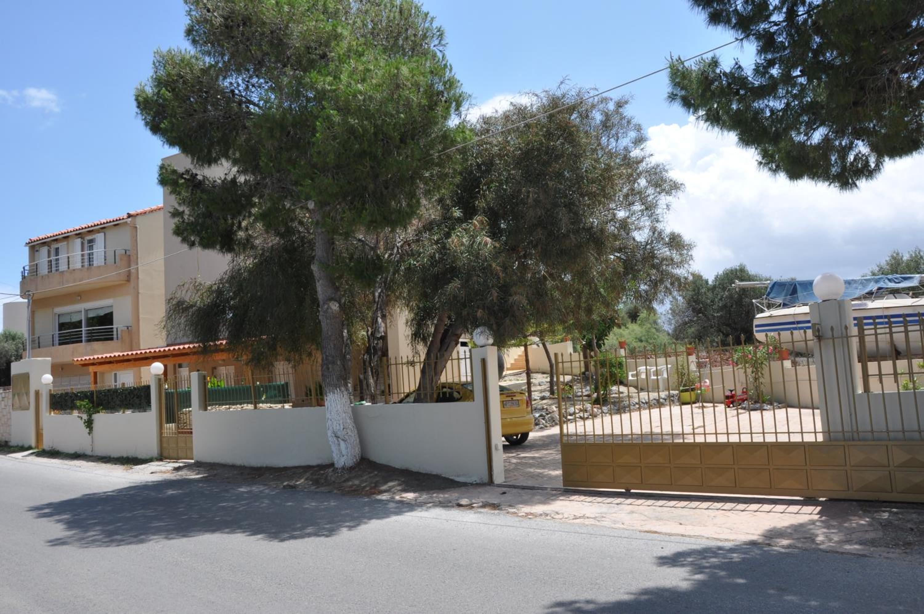 Manos House Hersonisos