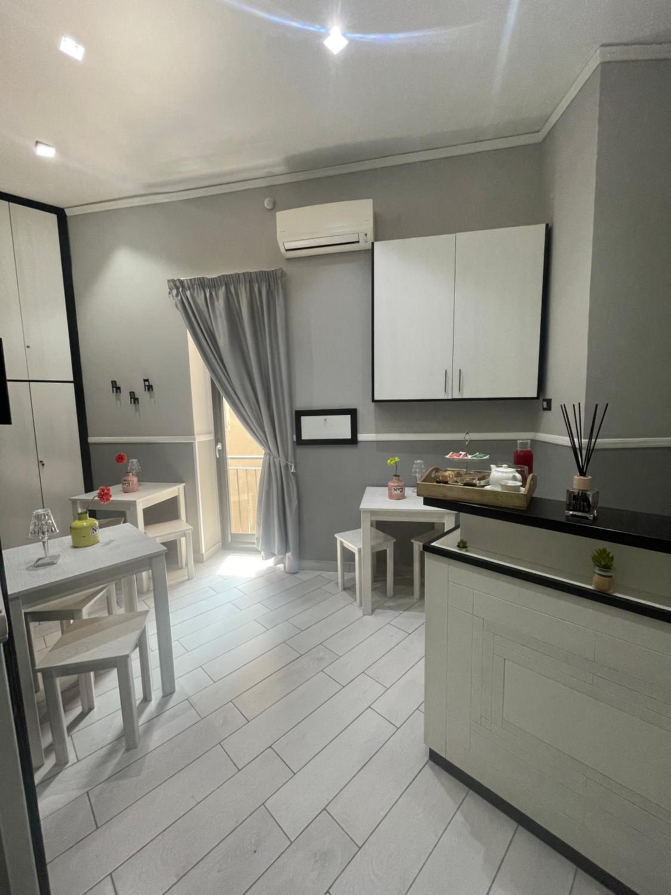 Parthenope Rooms