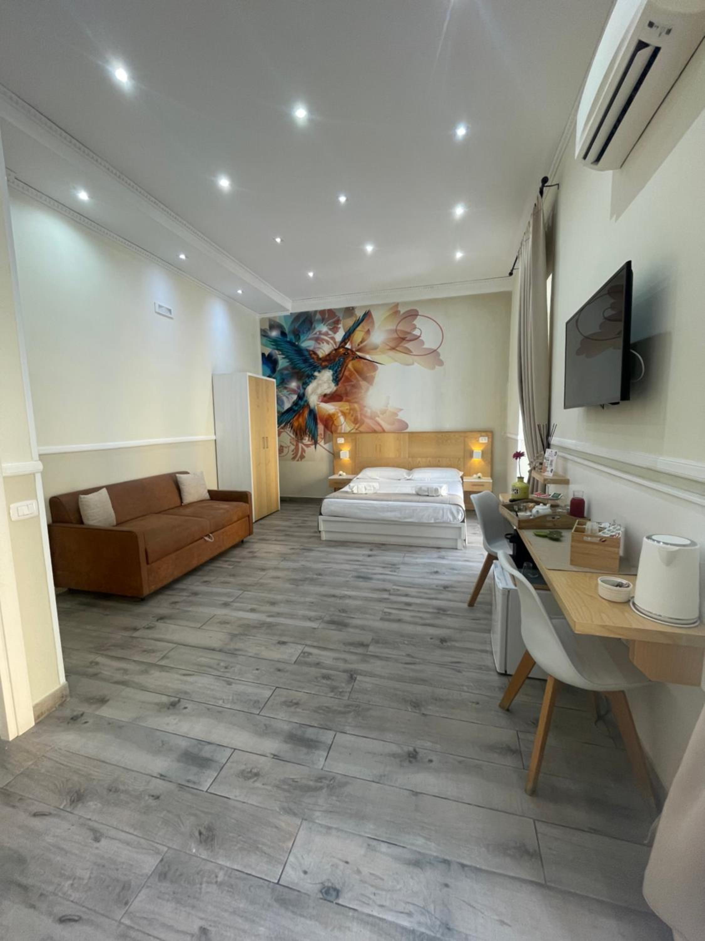Parthenope Rooms