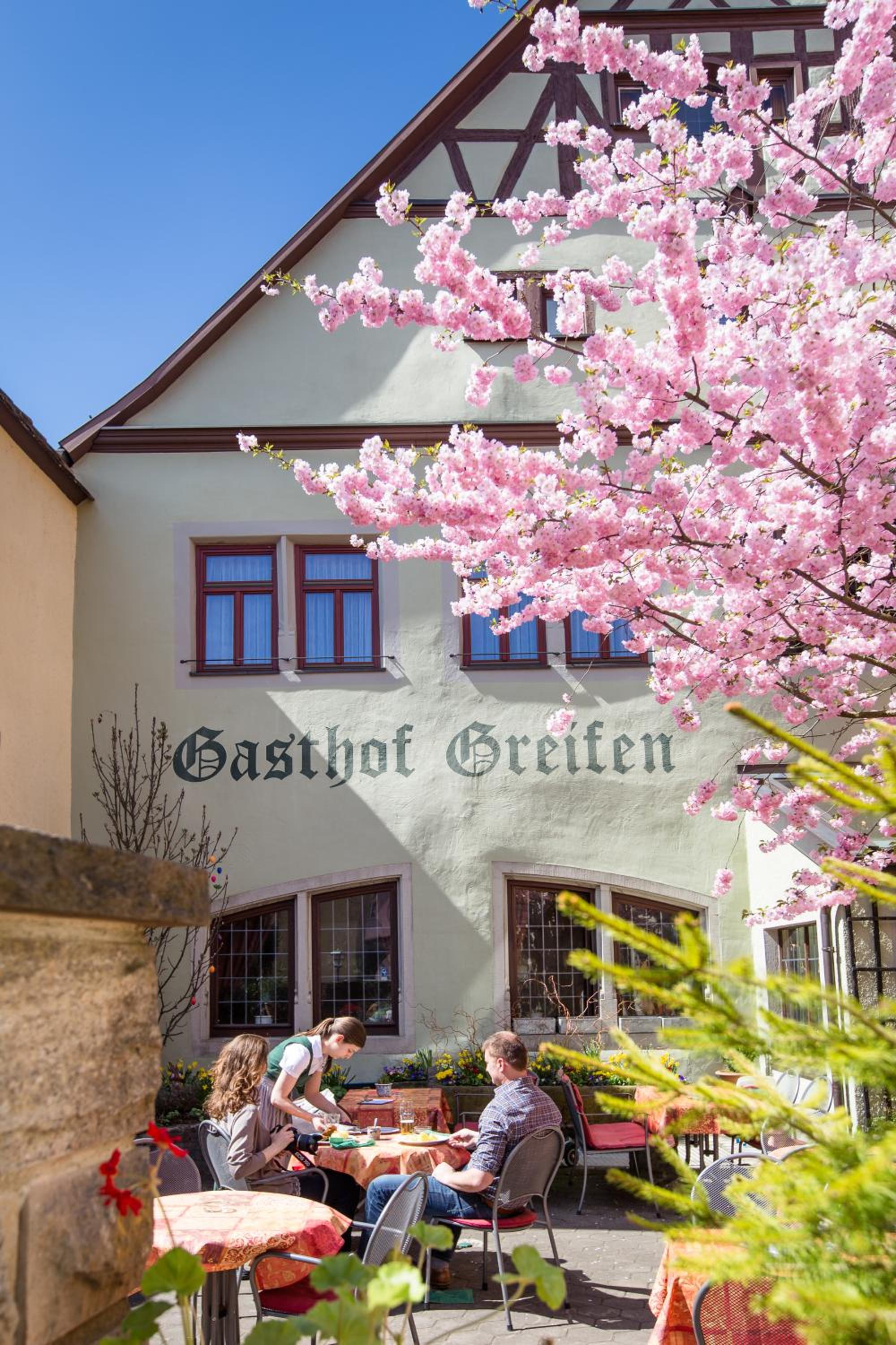 Hotel-Gasthof Goldener Greifen