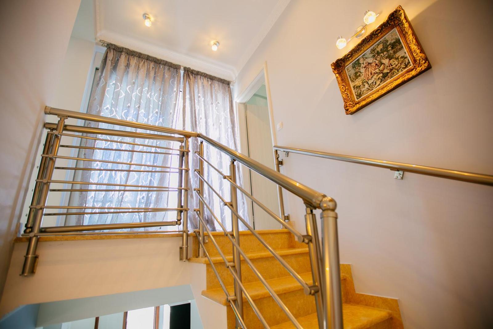 Villa Acropolis by the sea