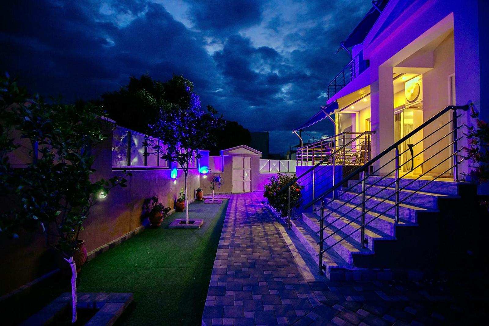 Villa Acropolis by the sea